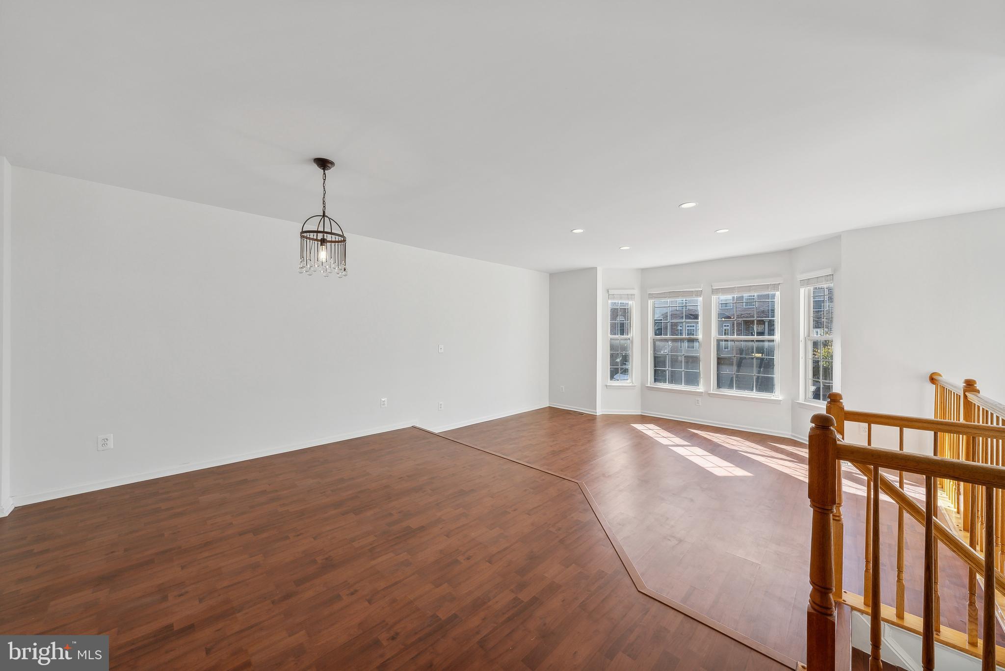 FAIRLAKES COURT - Residential Lease