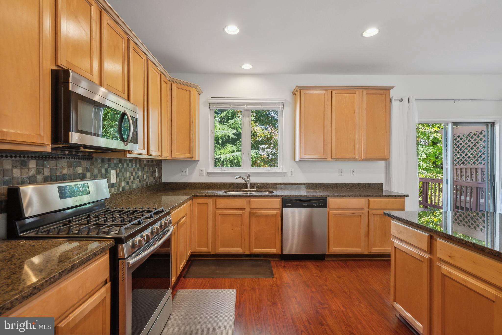 FAIRLAKES COURT - Residential Lease