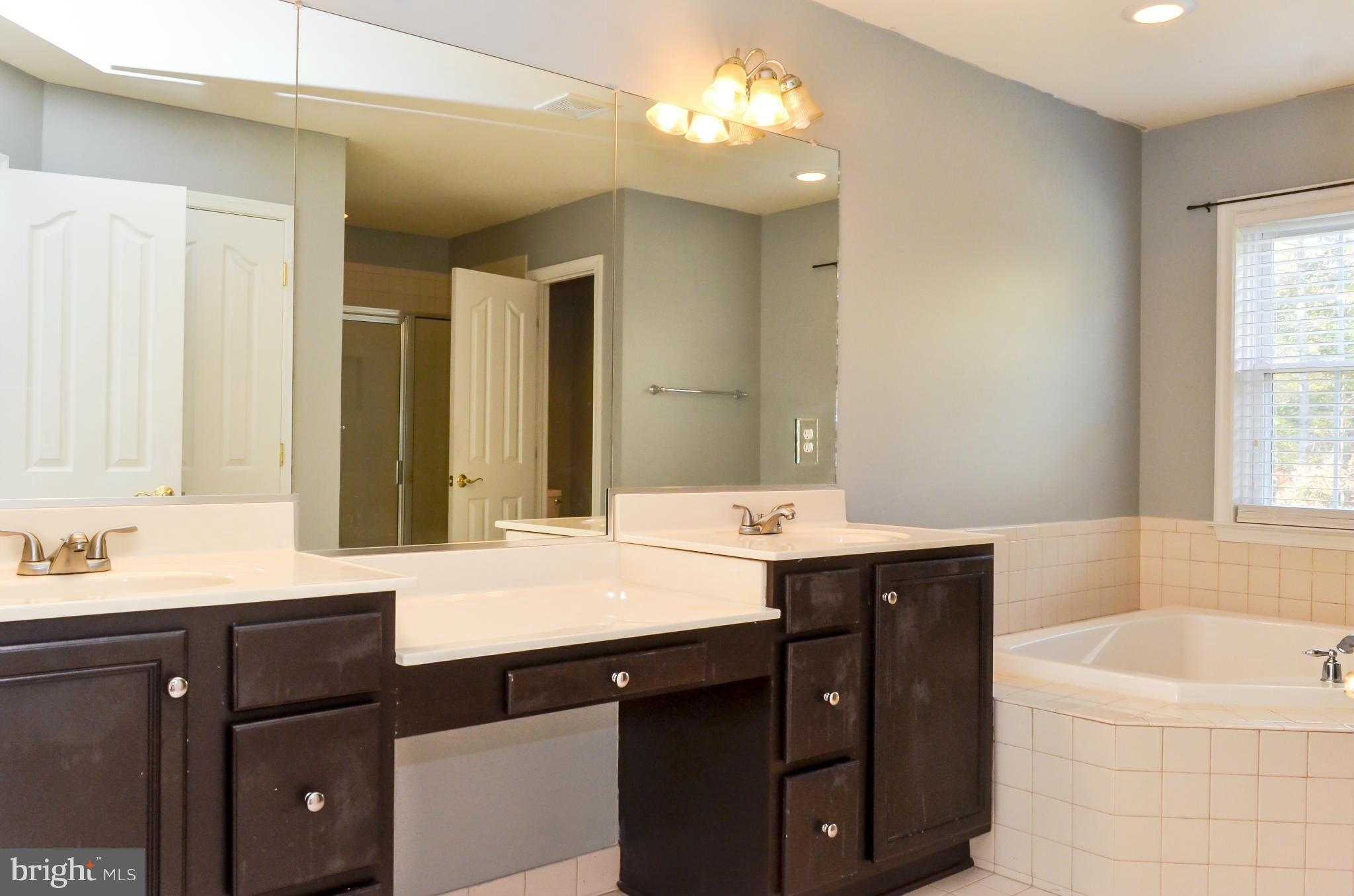 CHATHAM VILLAGE - Residential Lease