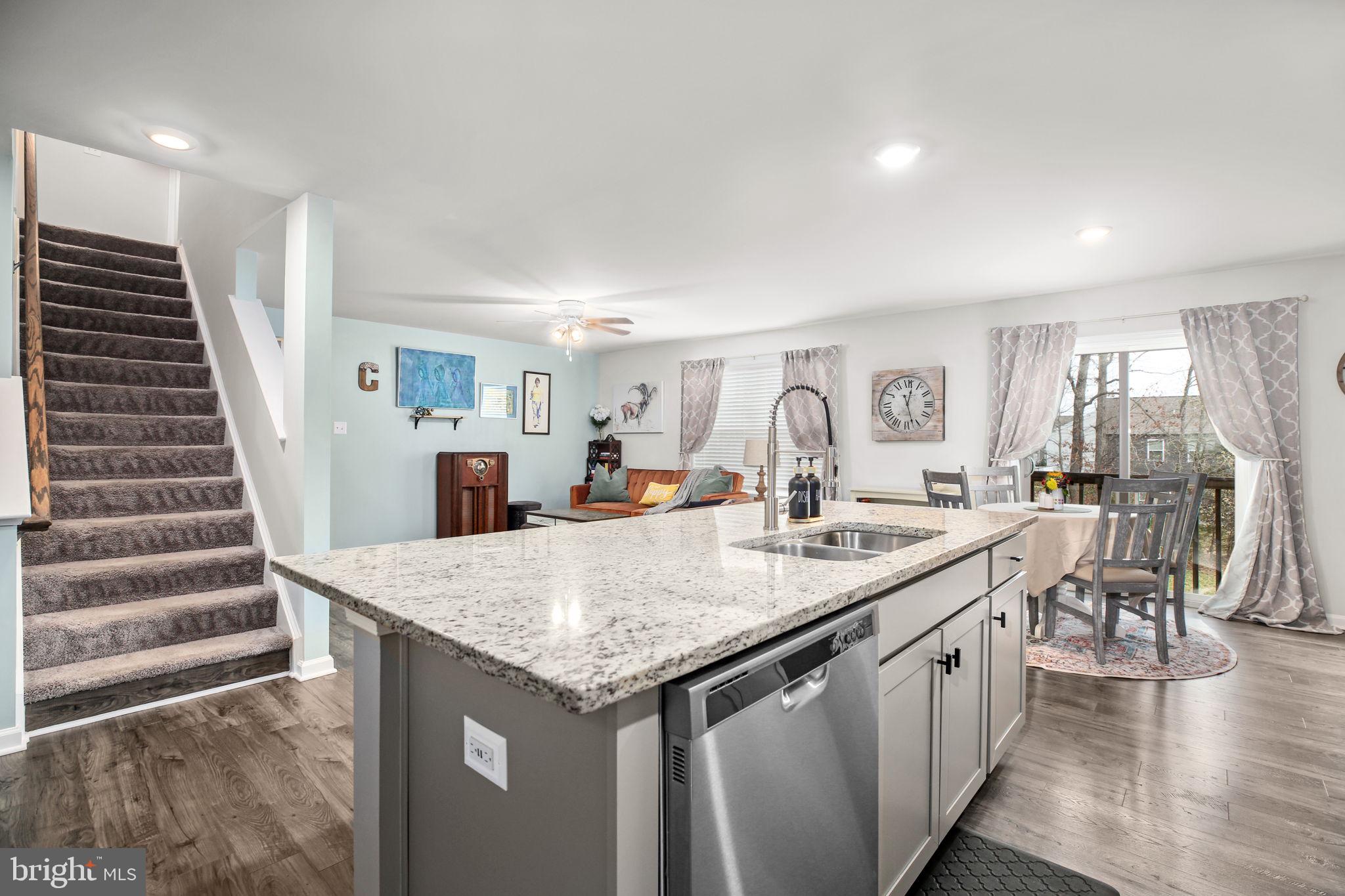 MAURY HEIGHTS - Residential