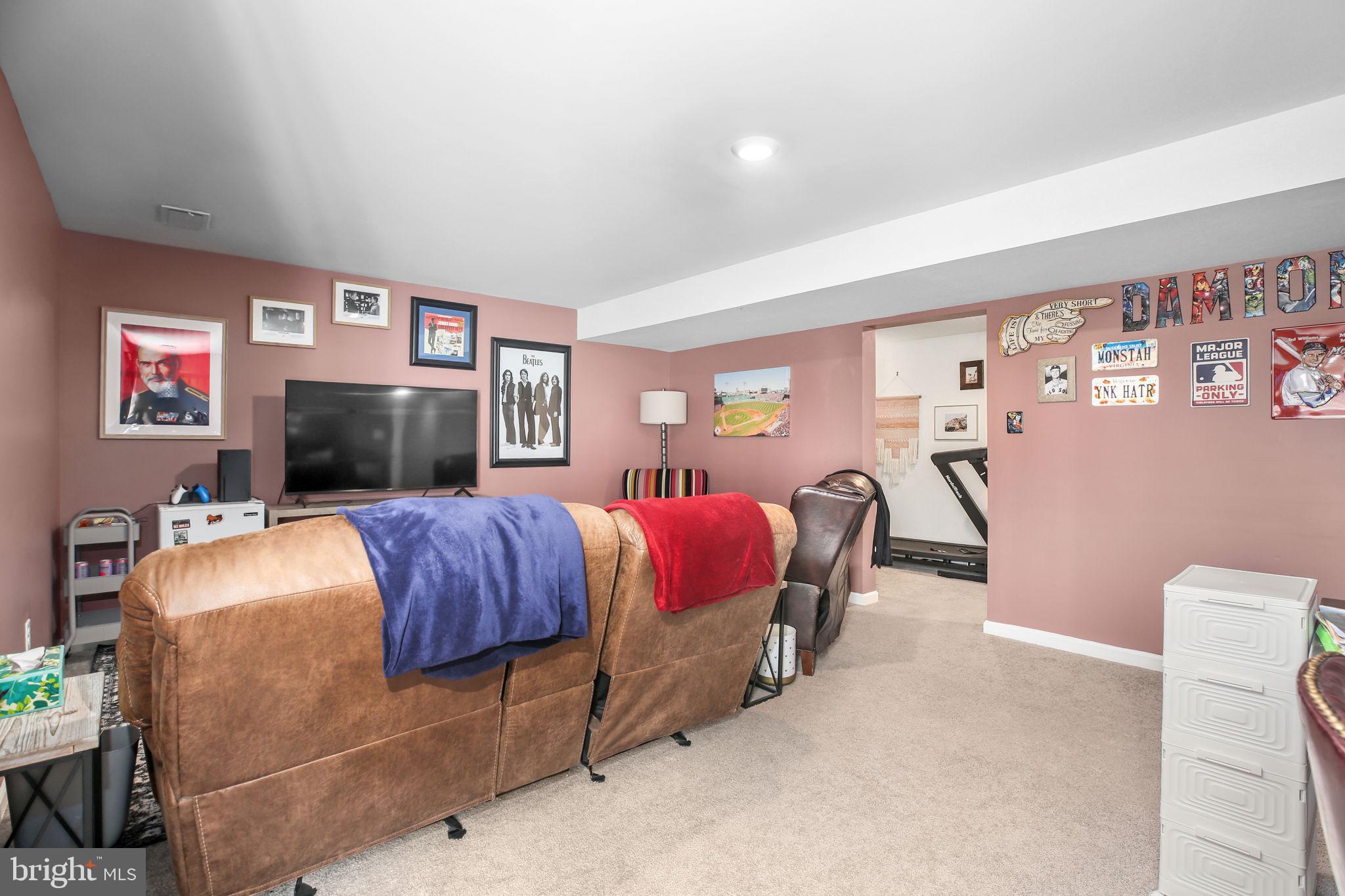 MAURY HEIGHTS - Residential