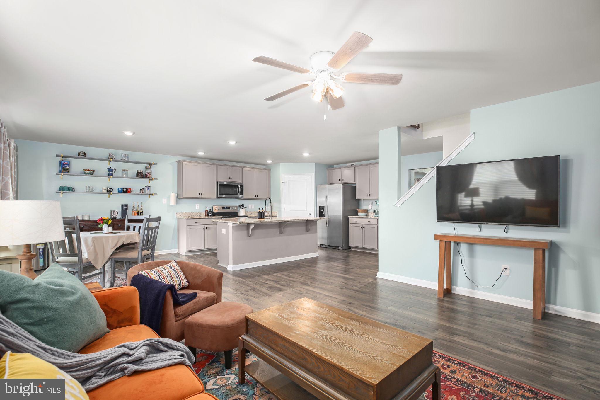 MAURY HEIGHTS - Residential