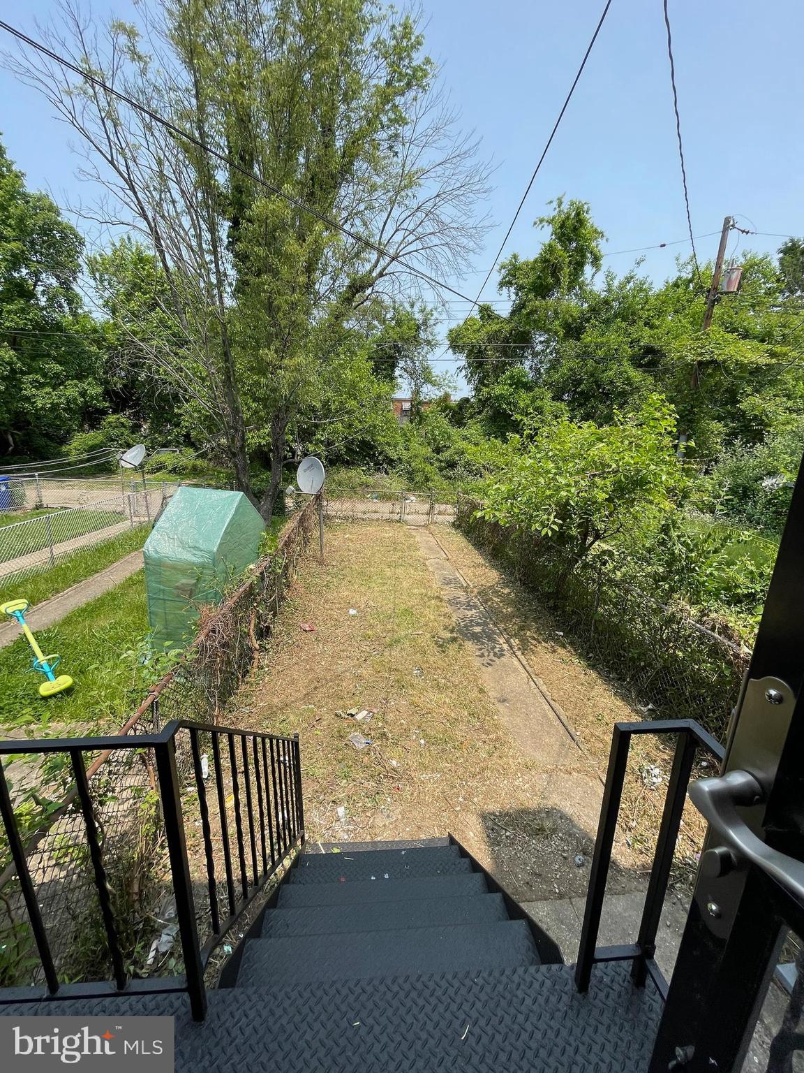 PARK HEIGHTS - Residential Lease