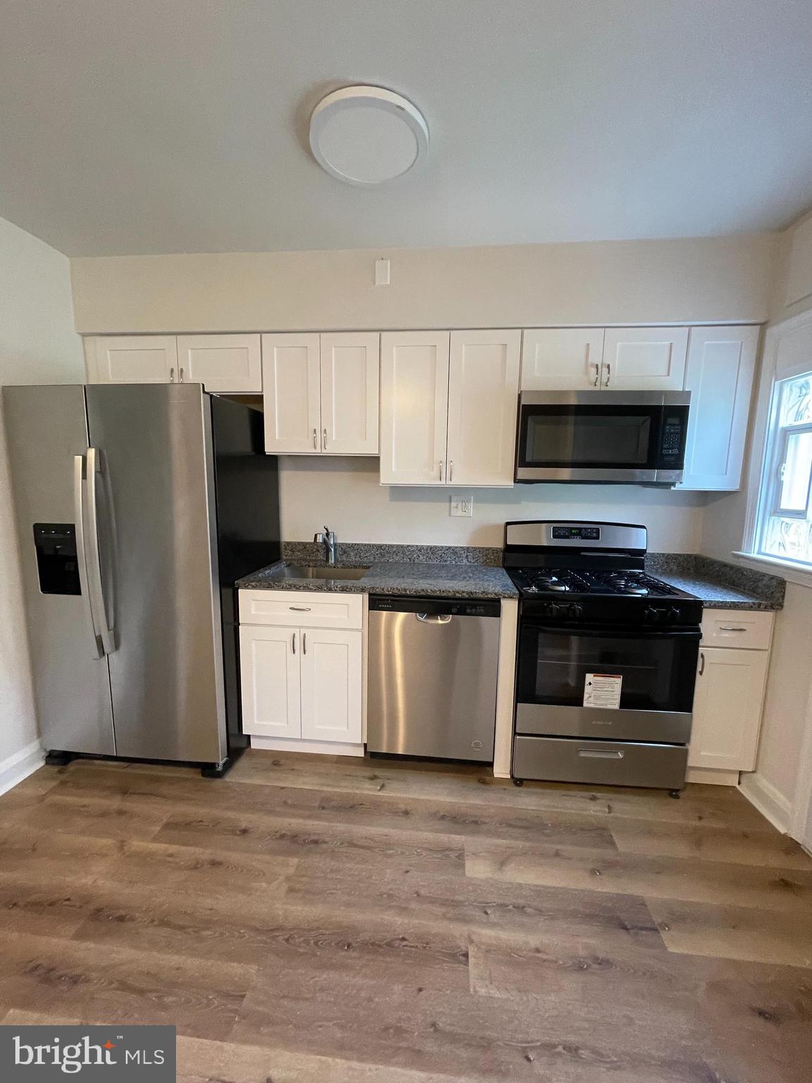 PARK HEIGHTS - Residential Lease