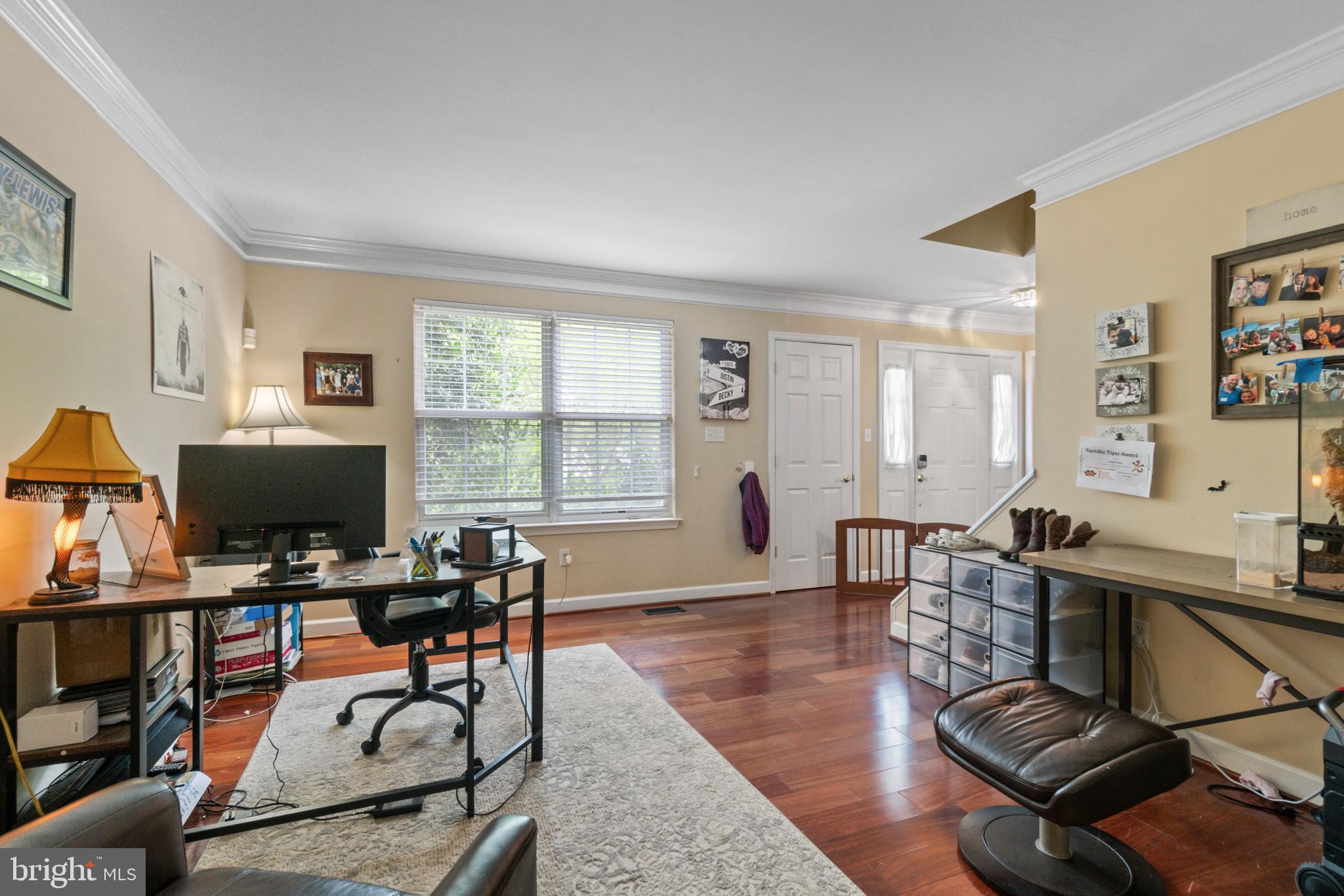 STEEPLE CHASE - Residential