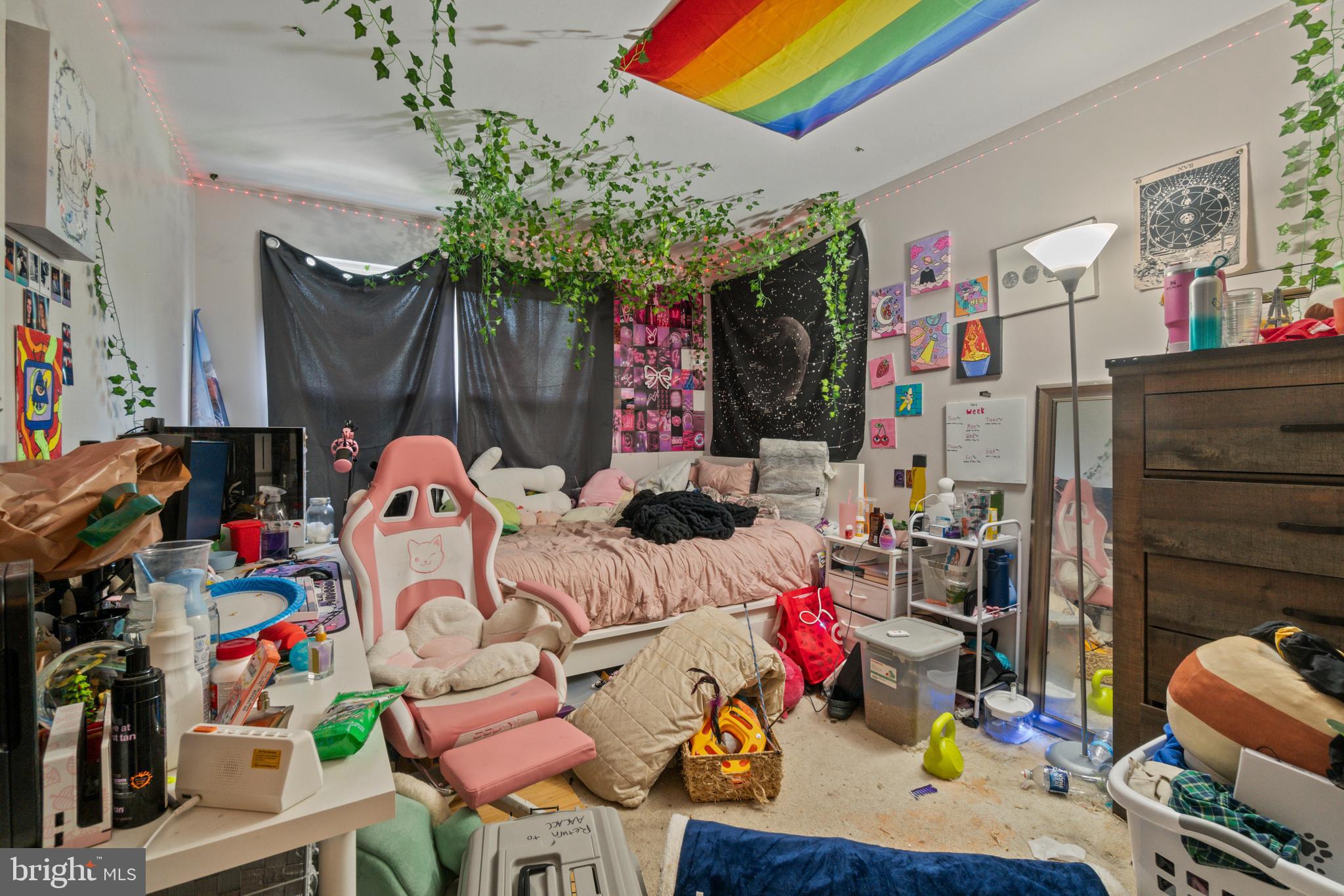 STEEPLE CHASE - Residential