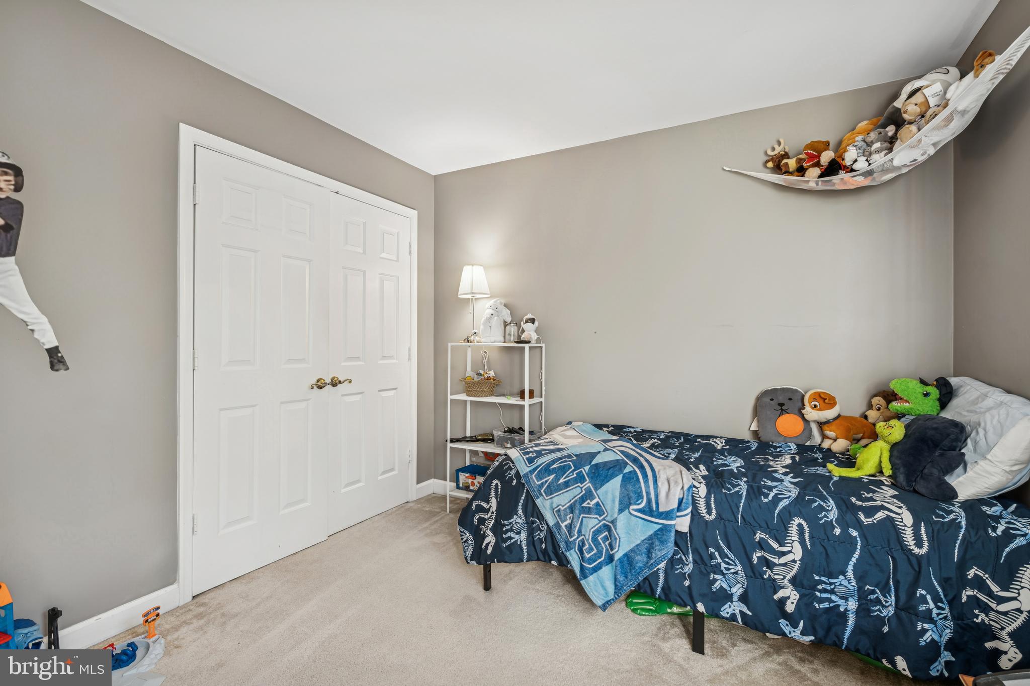 STEEPLE CHASE - Residential