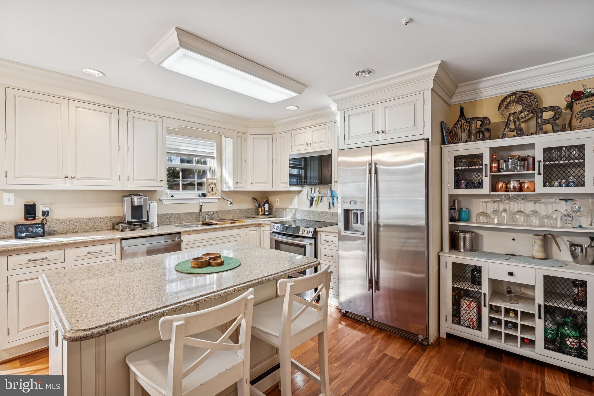 STEEPLE CHASE - Residential