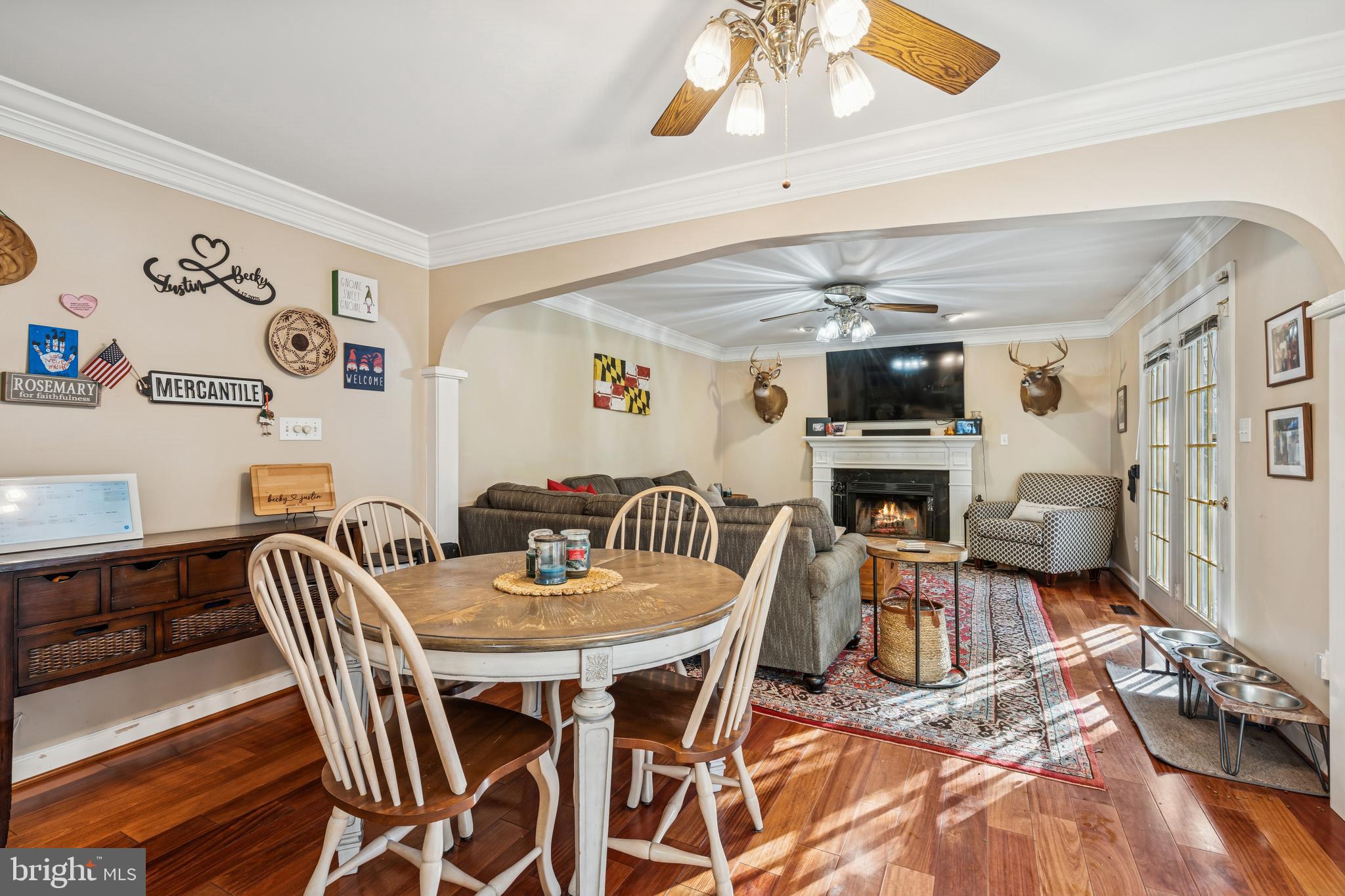 STEEPLE CHASE - Residential