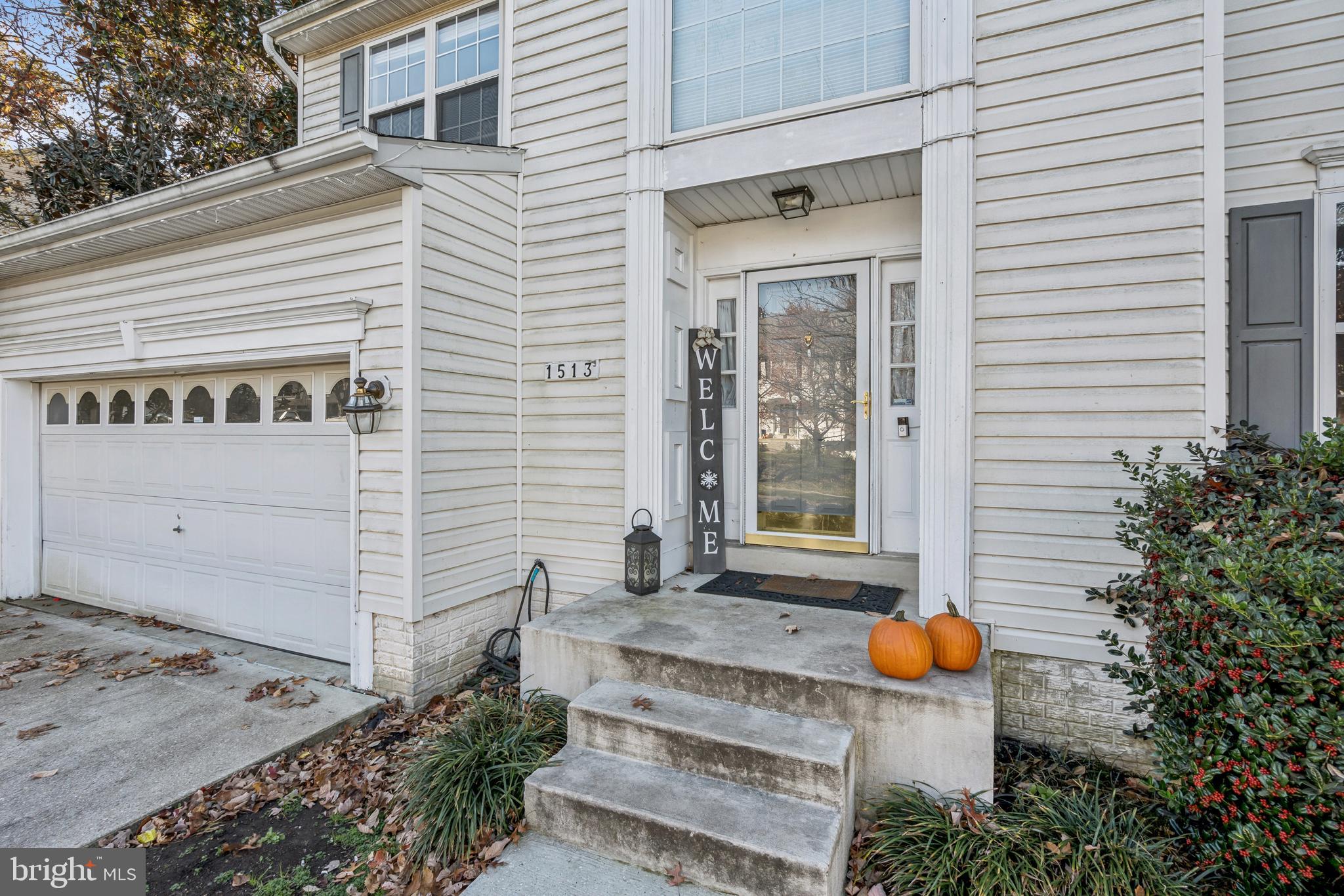 STEEPLE CHASE - Residential