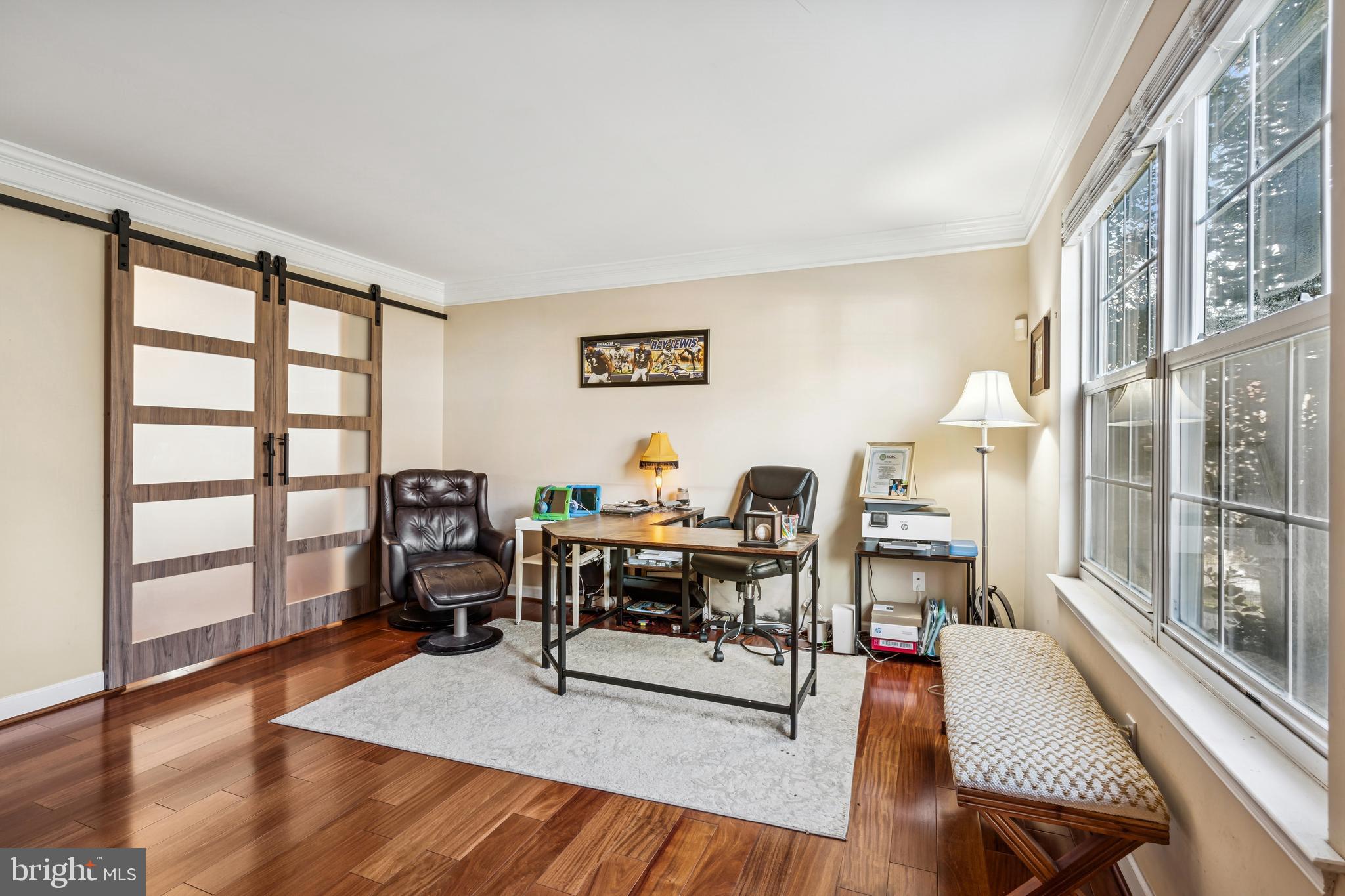 STEEPLE CHASE - Residential