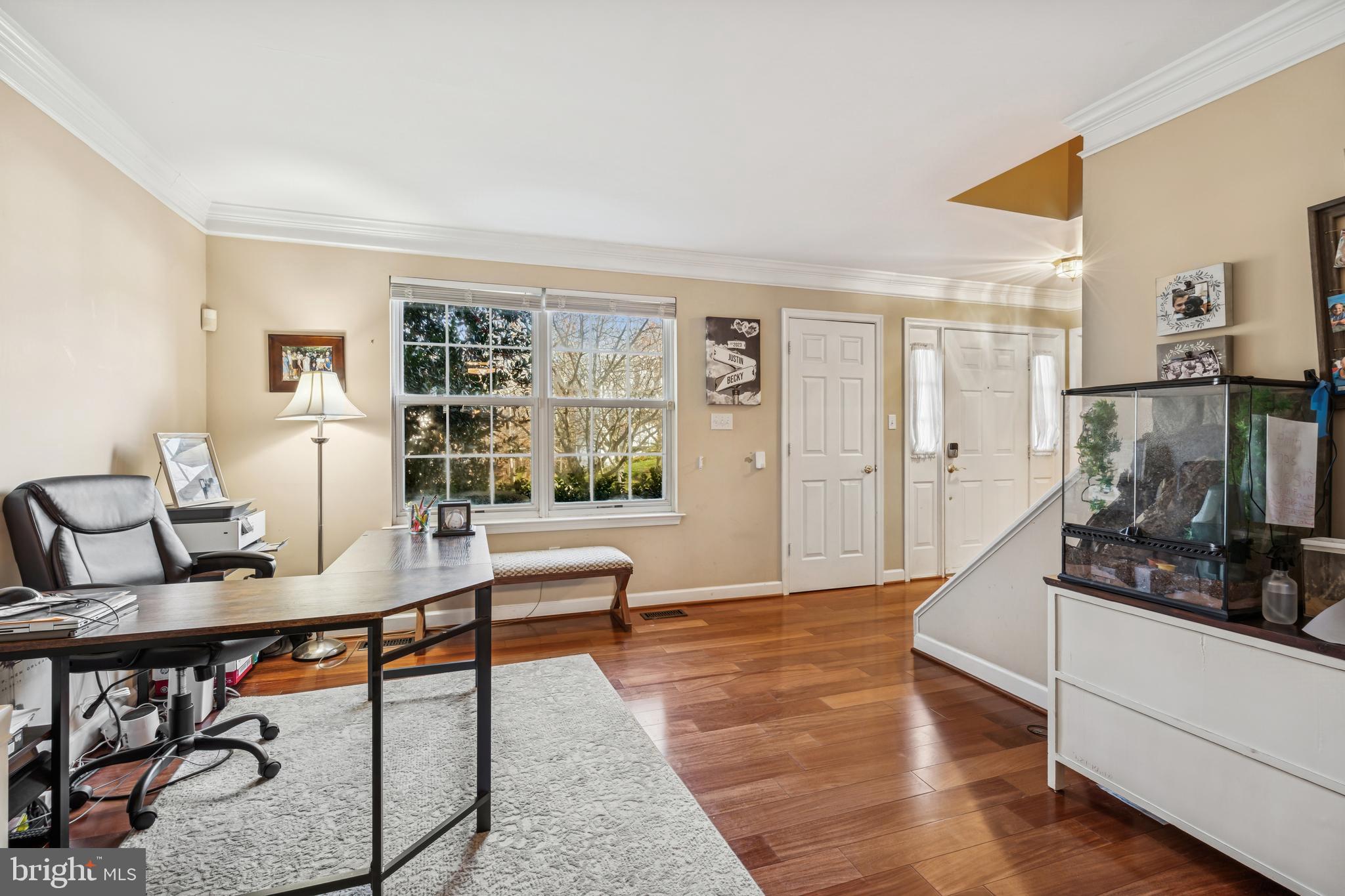 STEEPLE CHASE - Residential