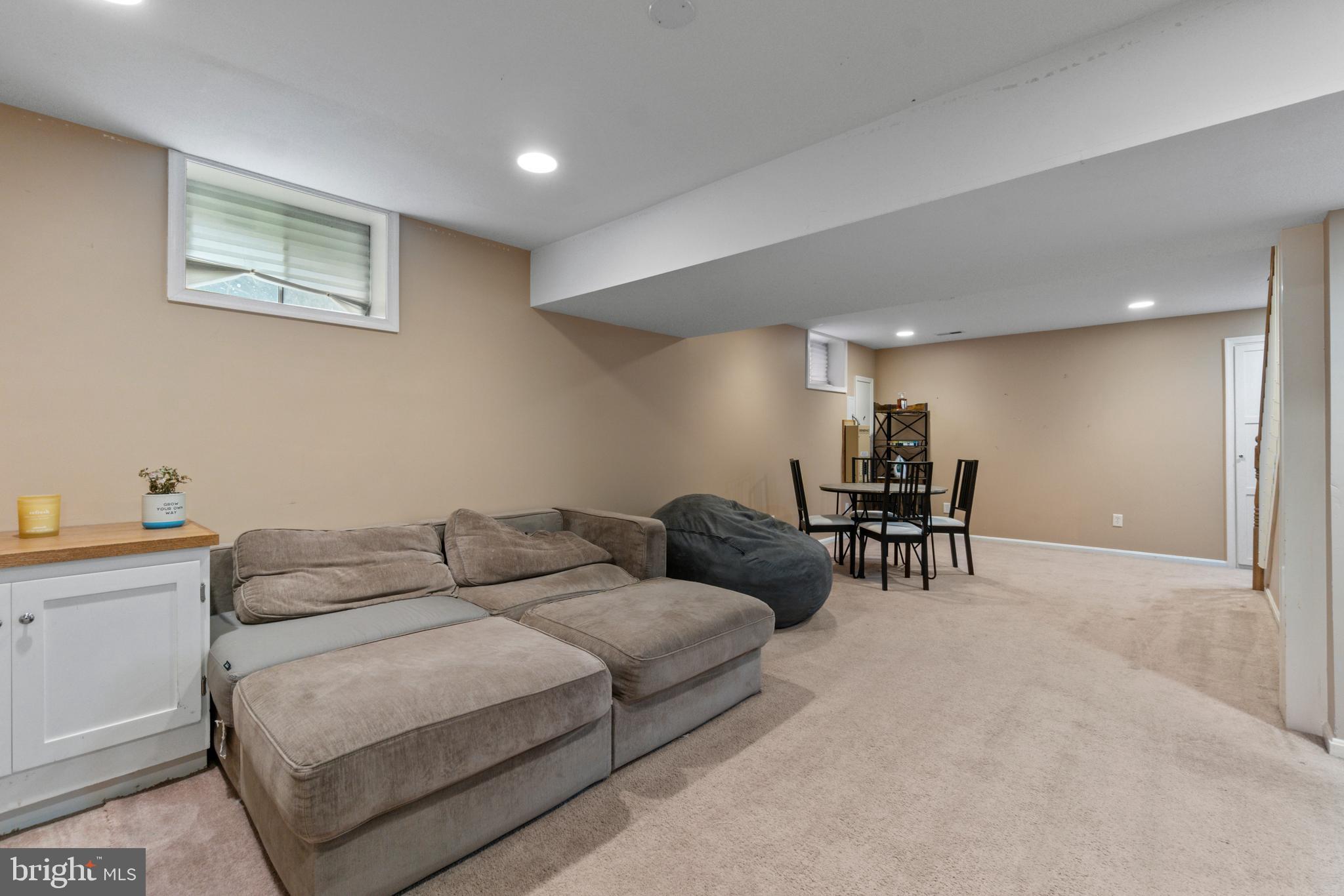 STEEPLE CHASE - Residential