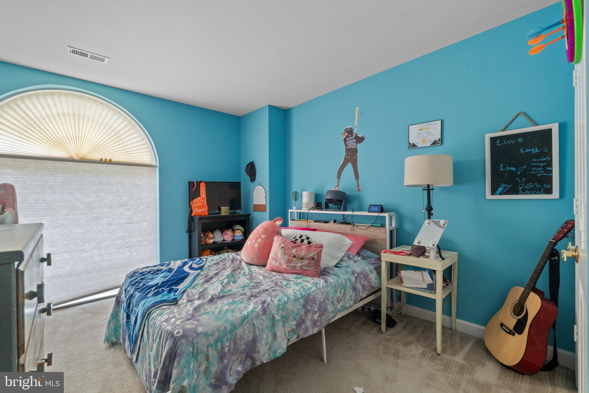 STEEPLE CHASE - Residential