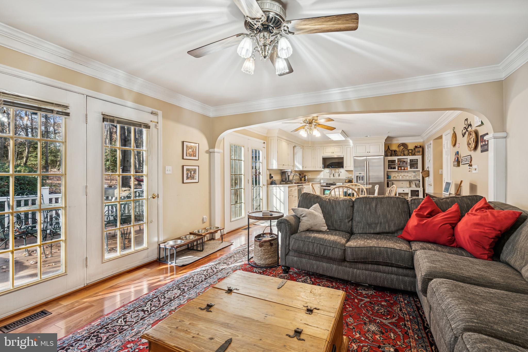 STEEPLE CHASE - Residential