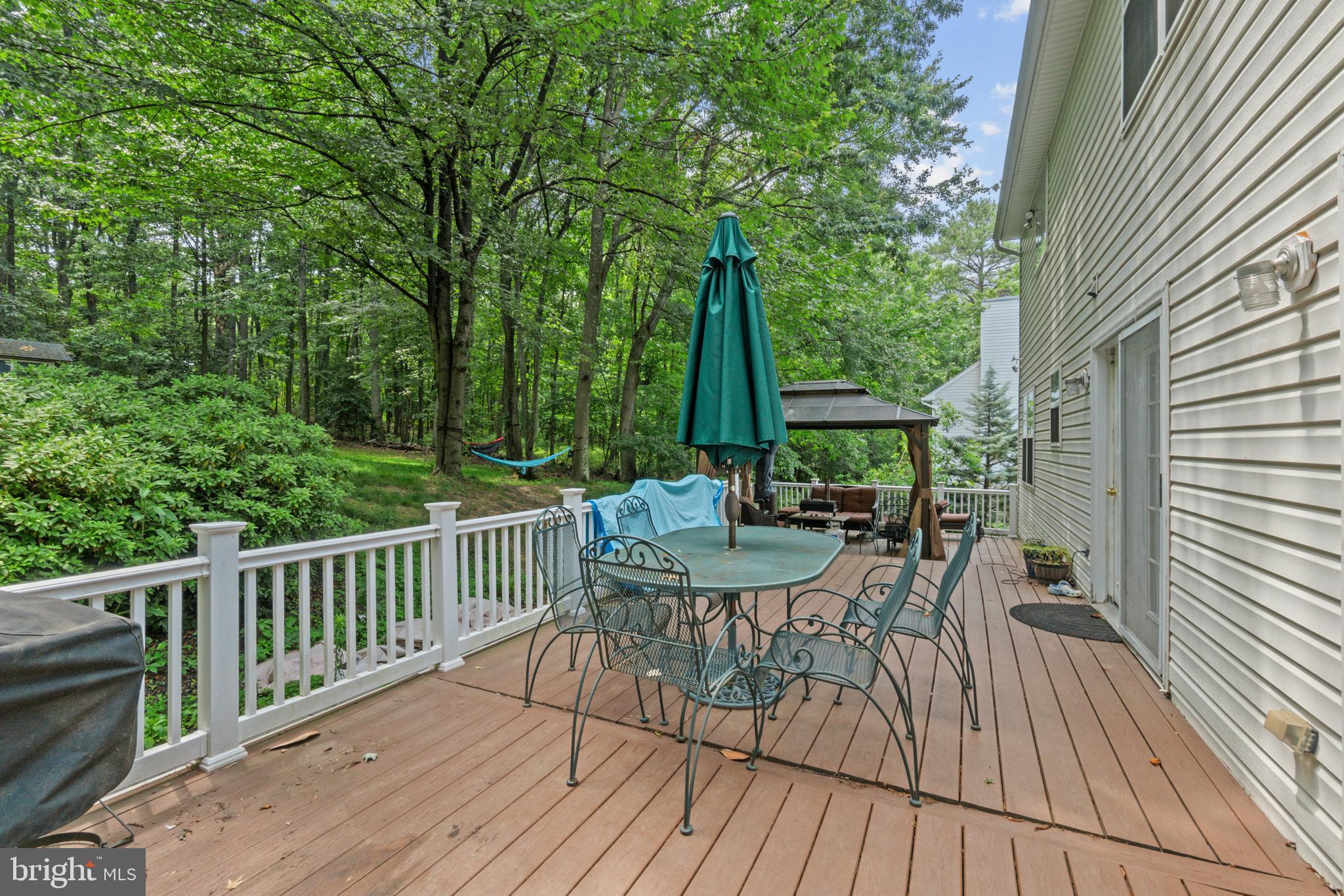 STEEPLE CHASE - Residential