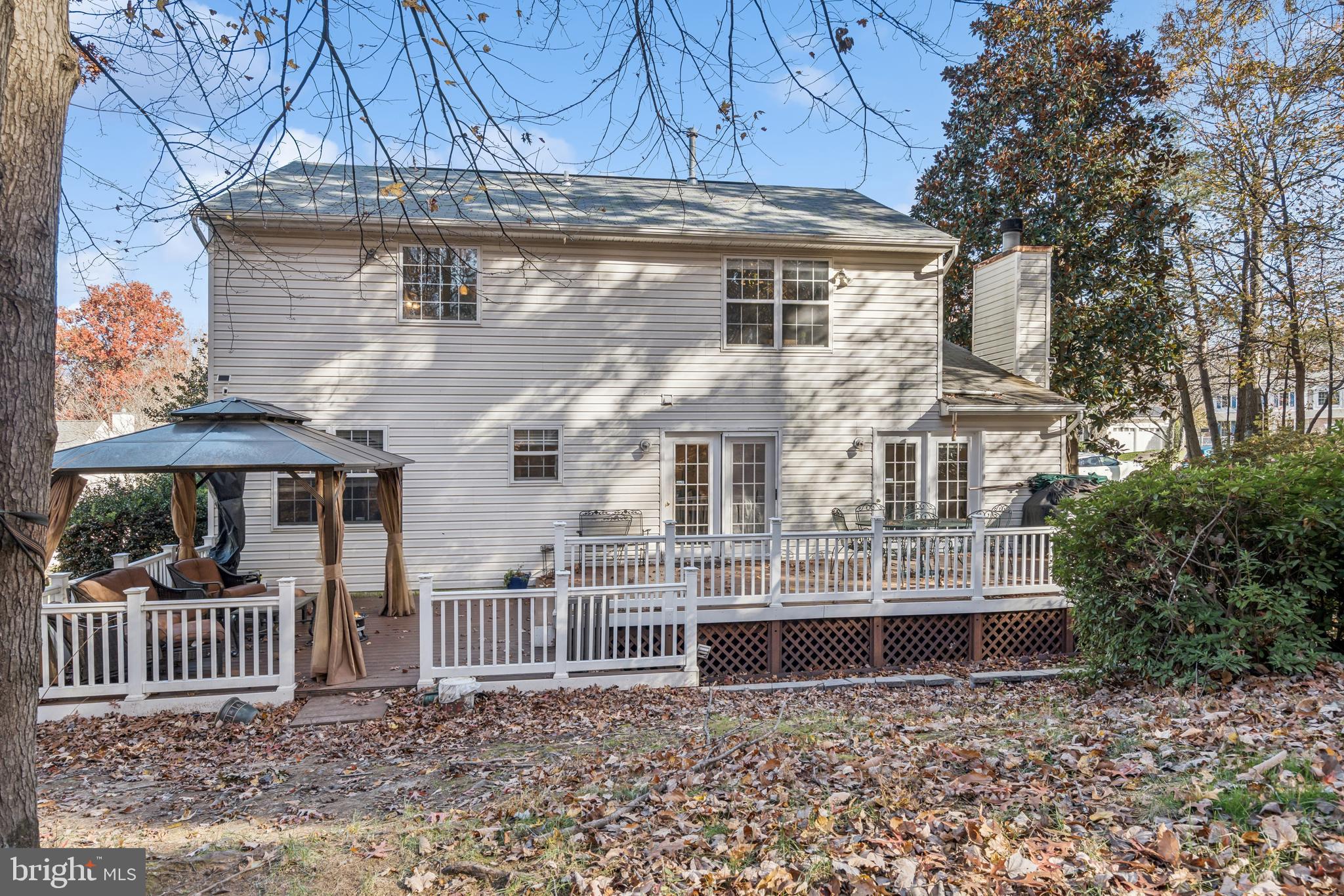 STEEPLE CHASE - Residential