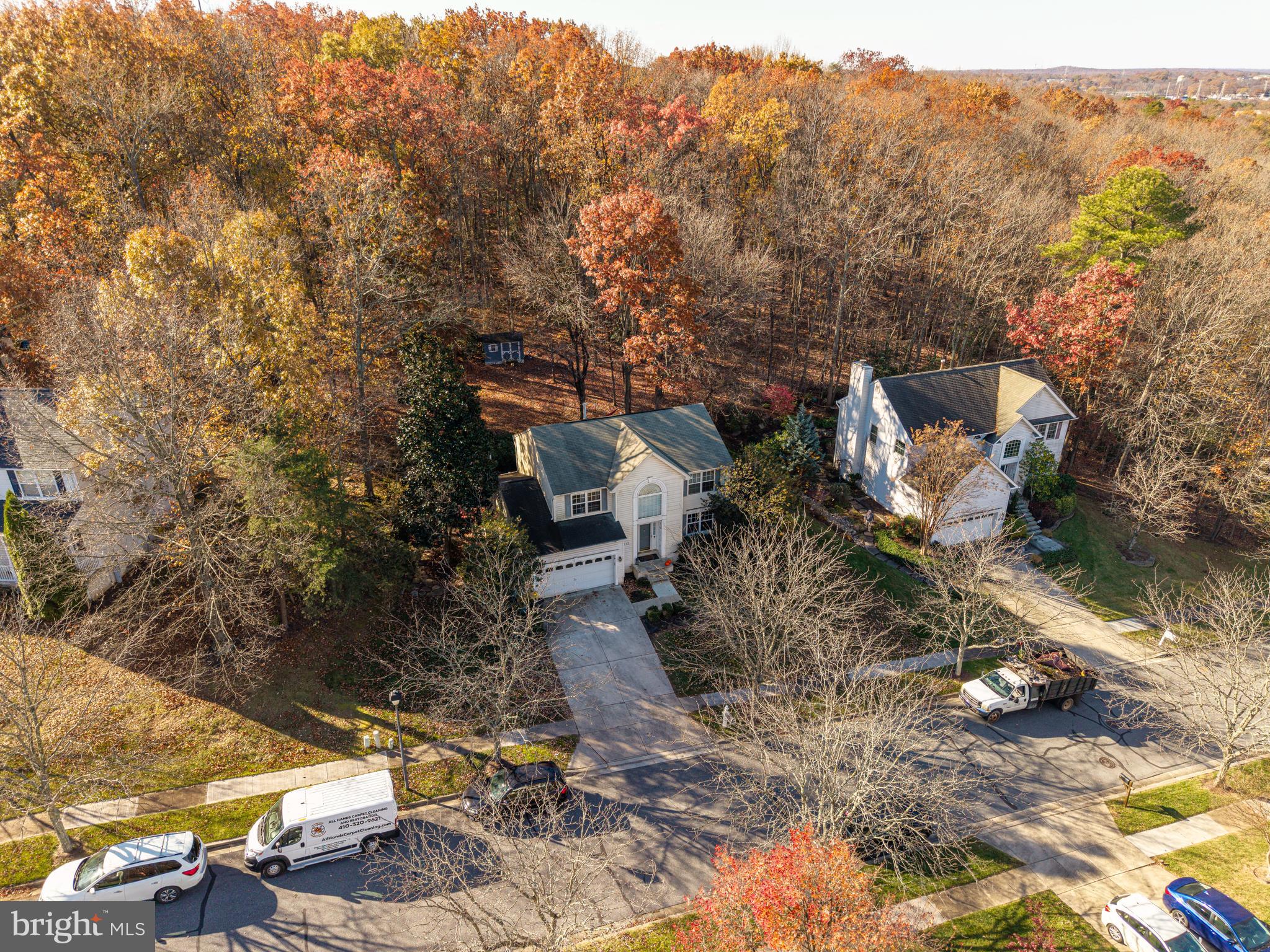 STEEPLE CHASE - Residential