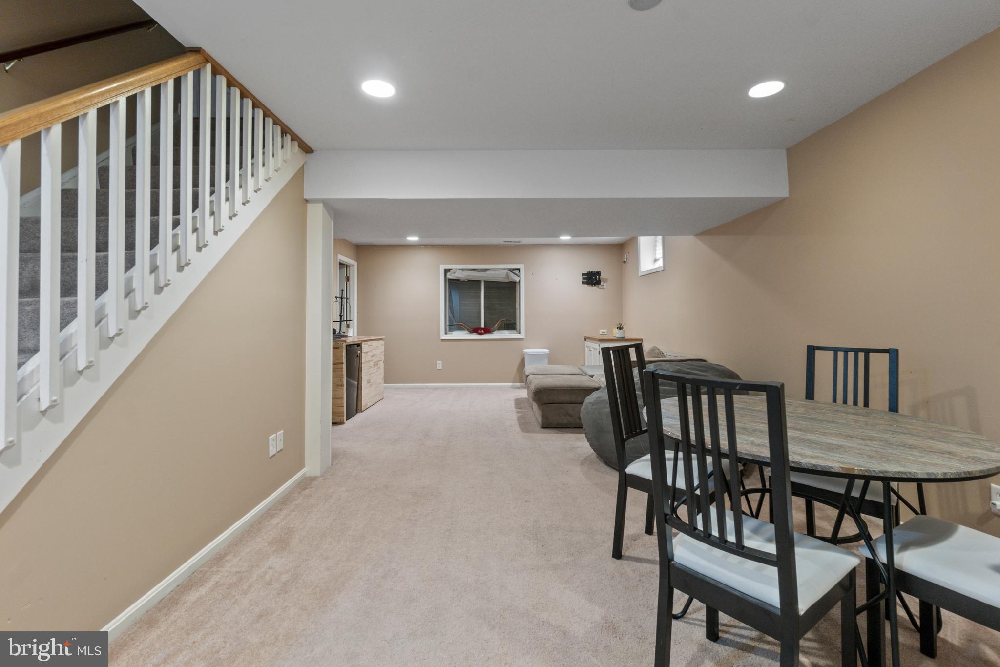 STEEPLE CHASE - Residential