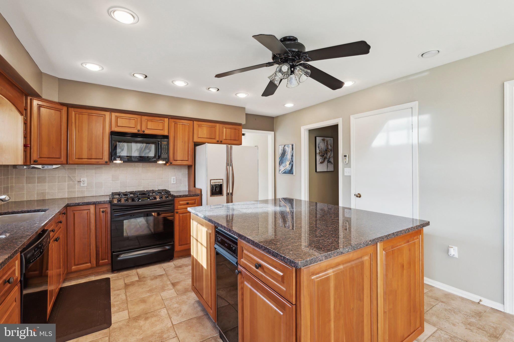 HARBOR VIEW - Residential