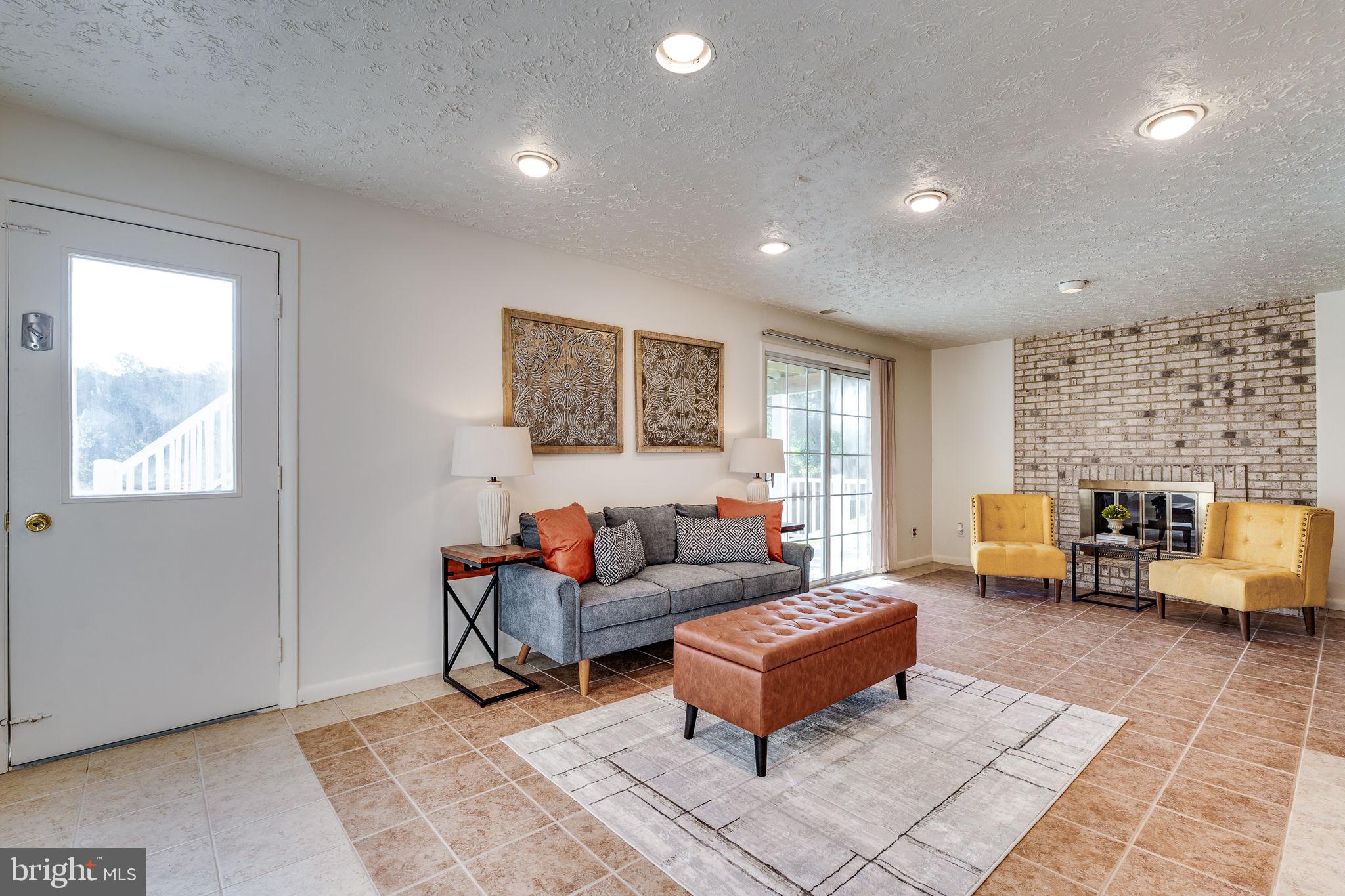 HARBOR VIEW - Residential