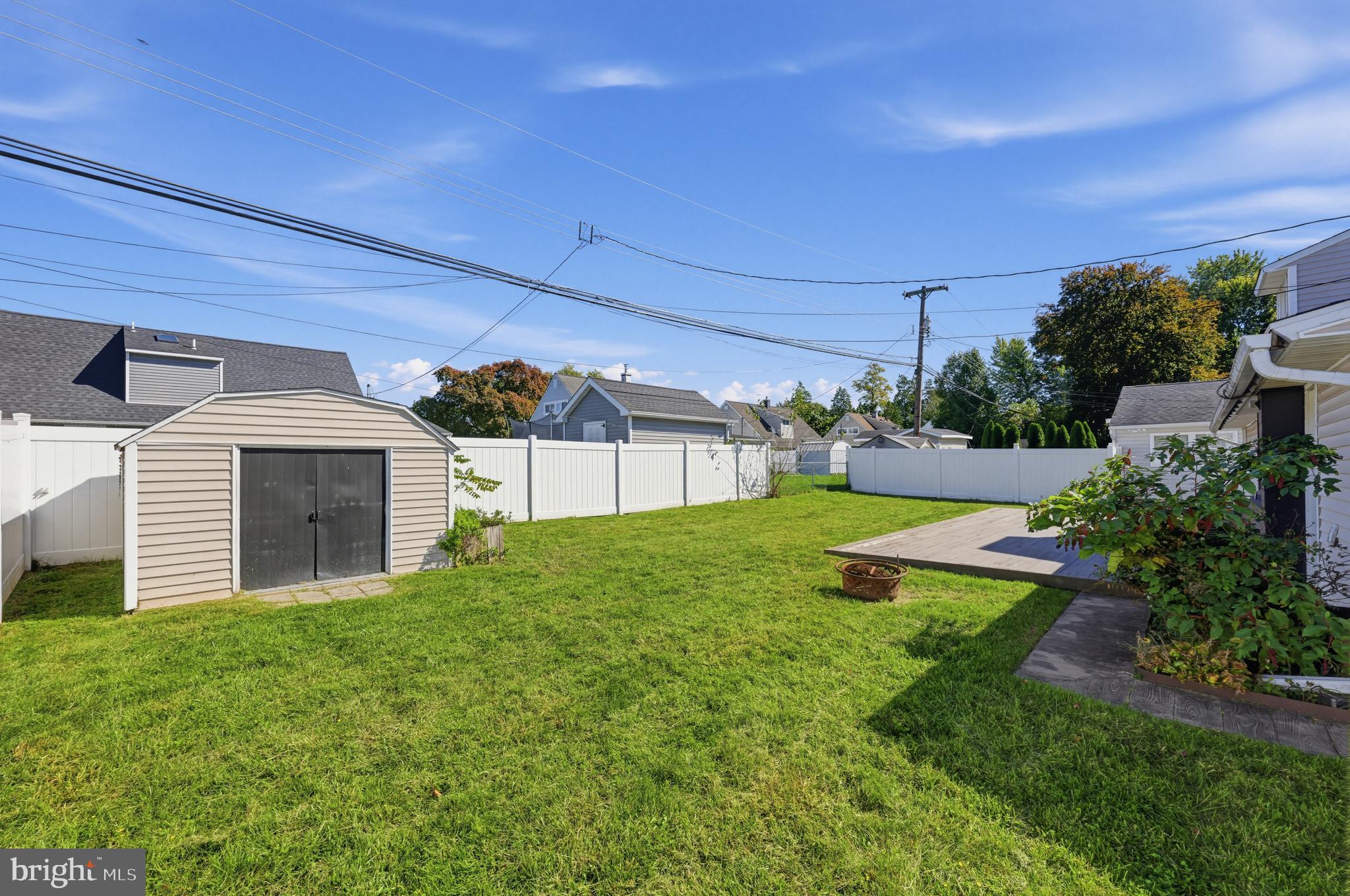 36 KINGWOOD LANE
