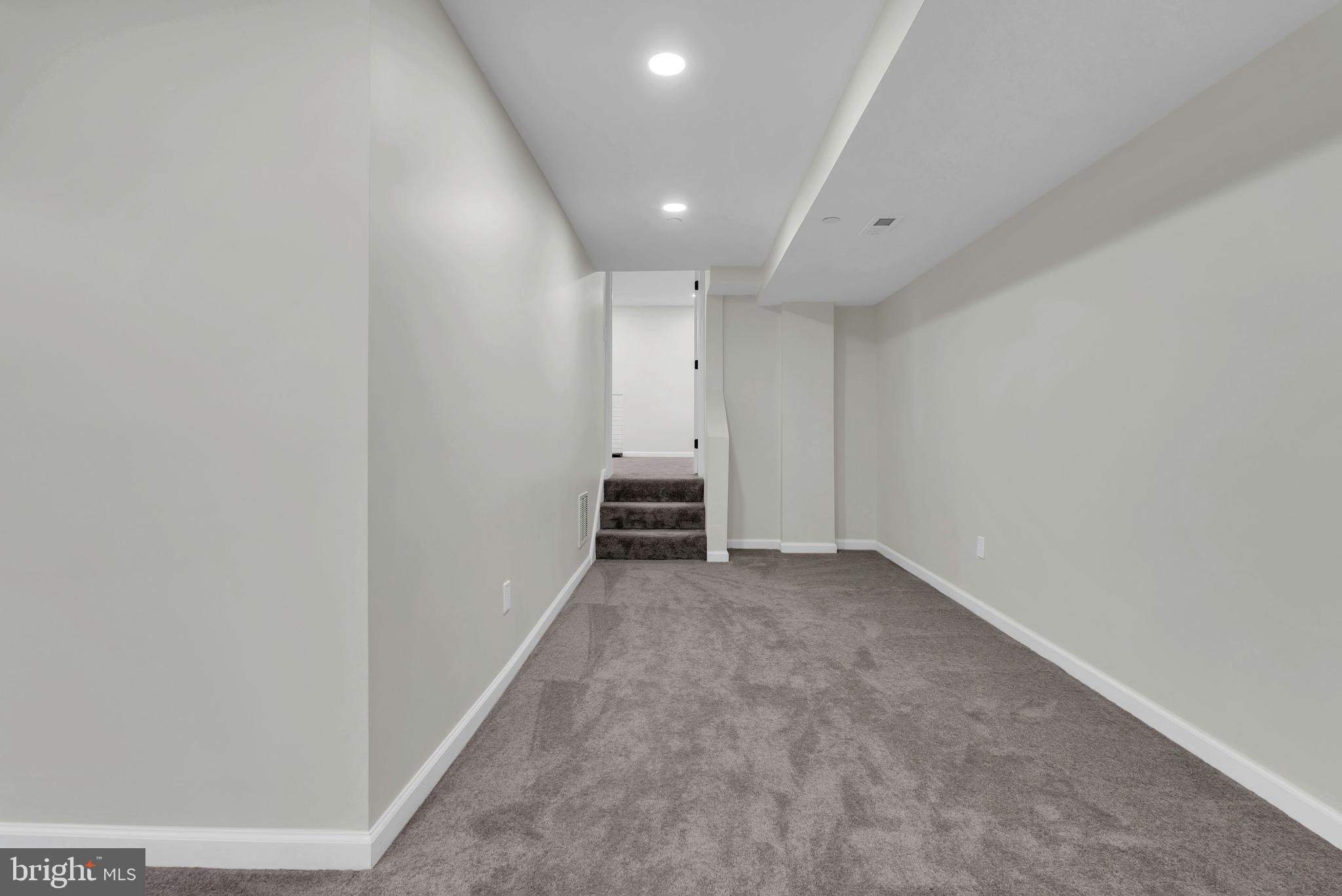 KEMP MILL ESTATES - Residential