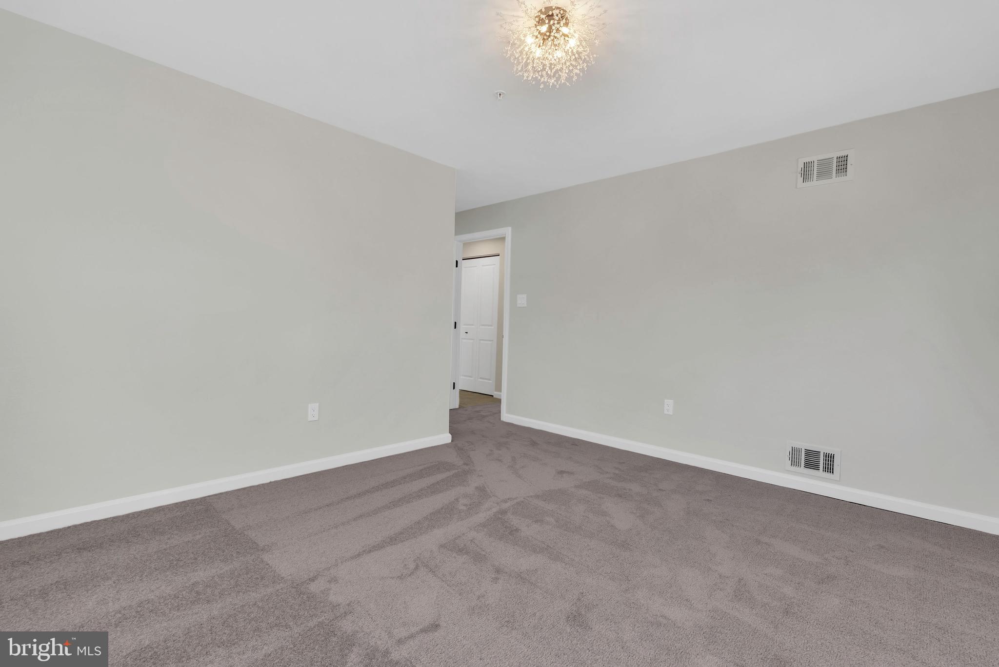 KEMP MILL ESTATES - Residential