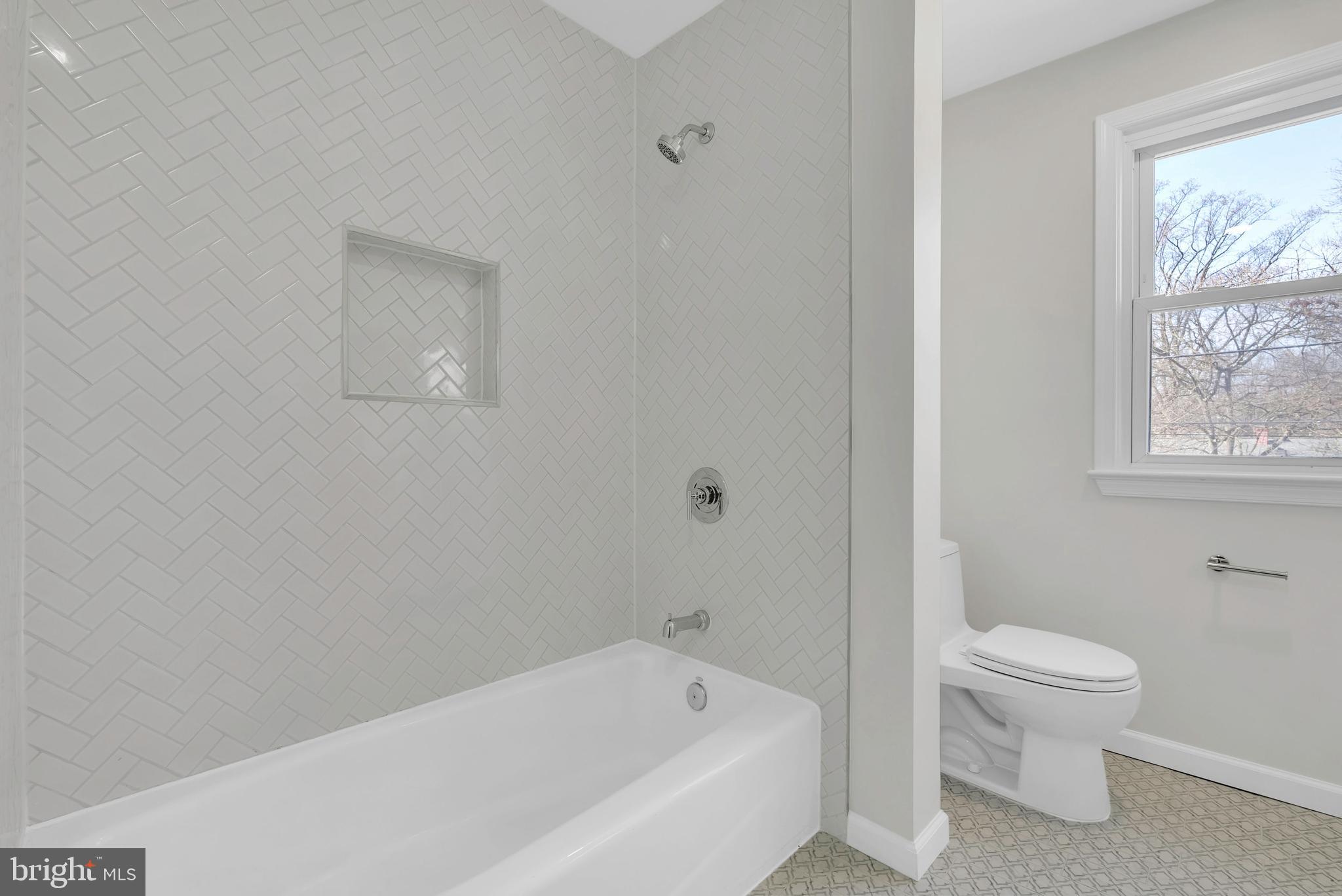 KEMP MILL ESTATES - Residential