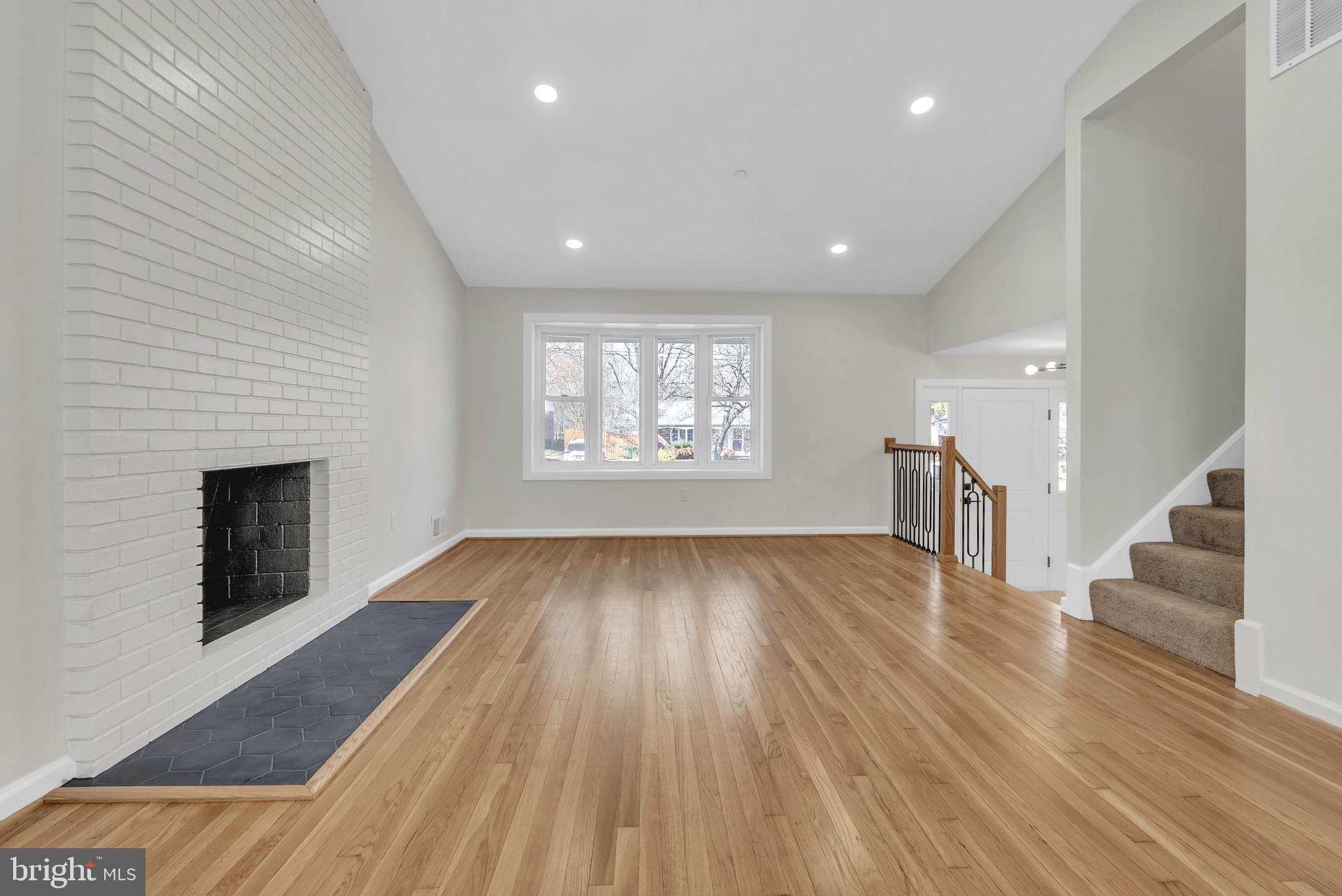 KEMP MILL ESTATES - Residential