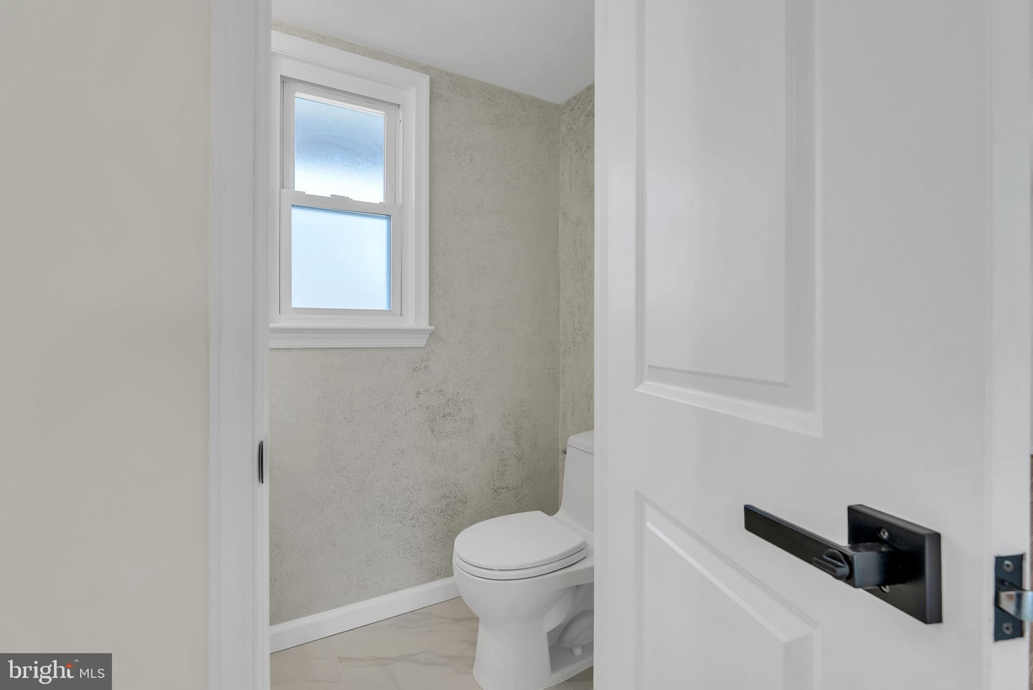 KEMP MILL ESTATES - Residential