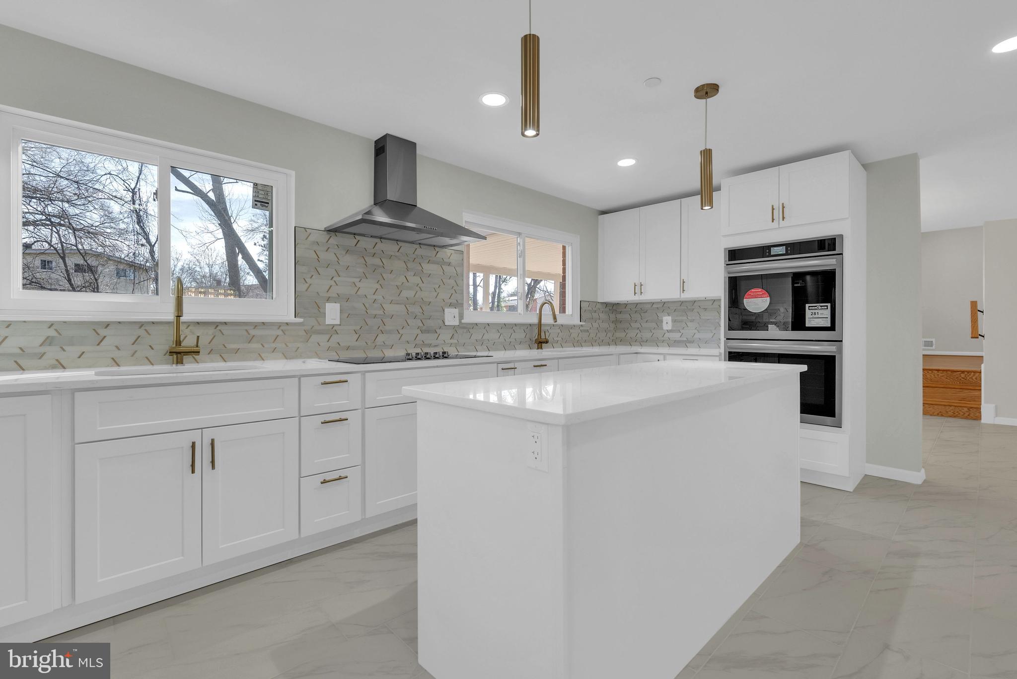 KEMP MILL ESTATES - Residential