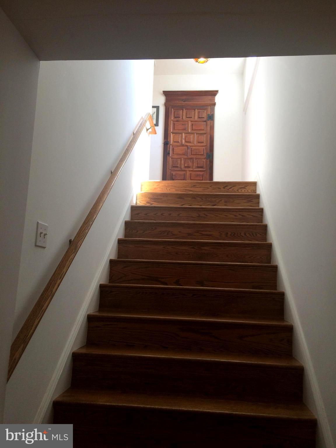 ENGLISH VILLAGE - Land