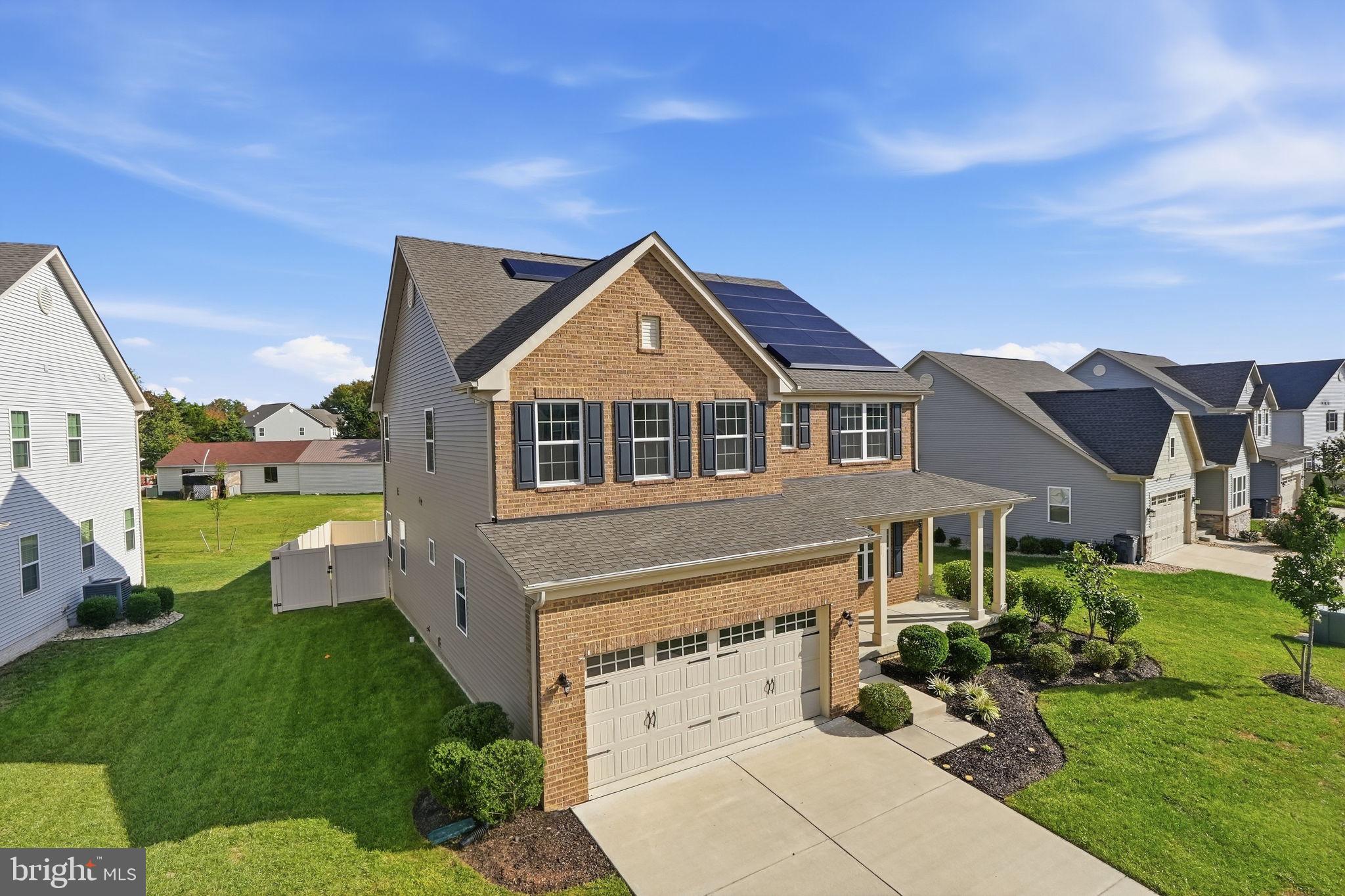 2570 SKEETER COURT