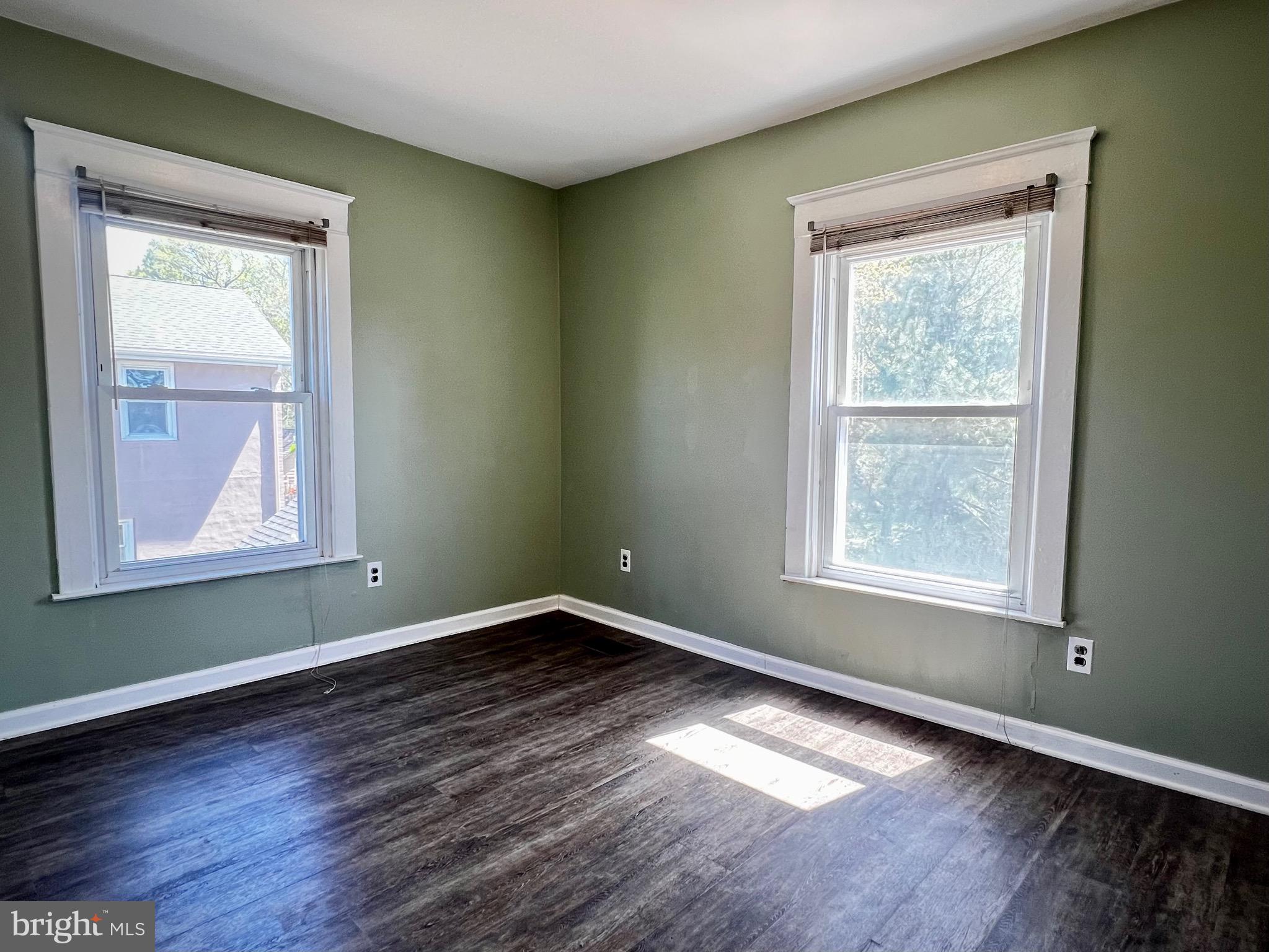 NEW FOREST - Residential