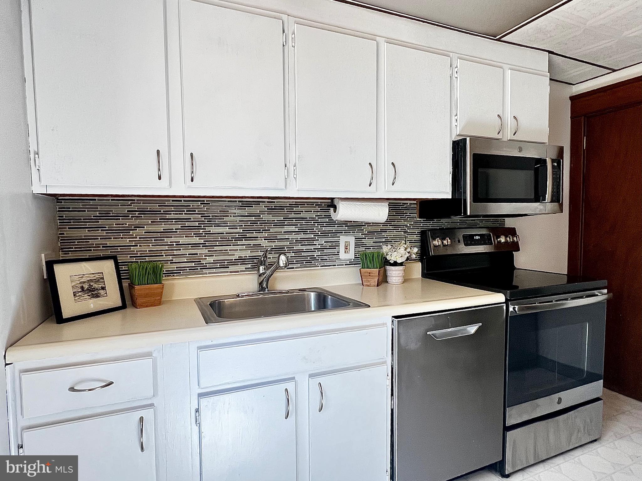 NEW FOREST - Residential