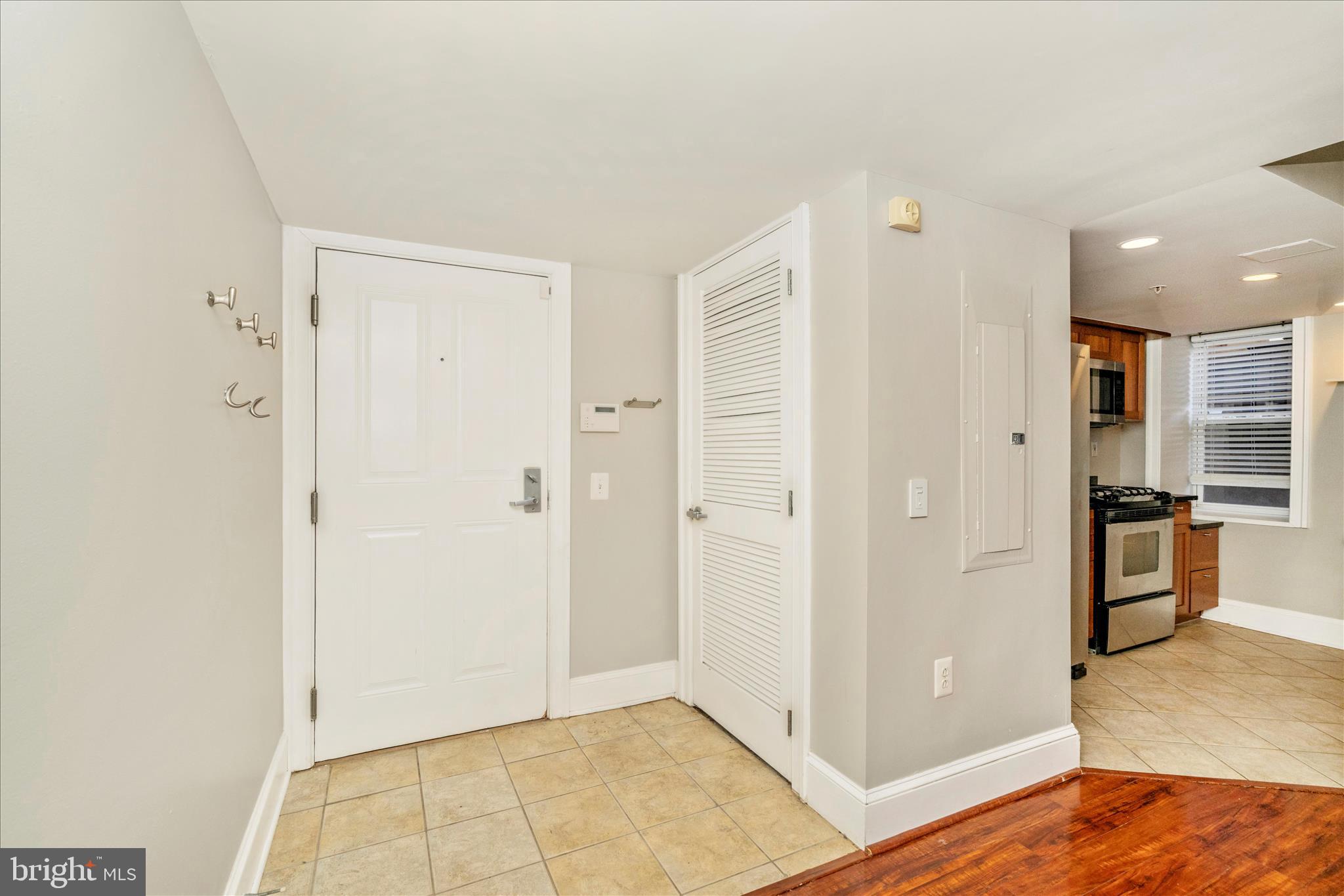 1750 16TH STREET NW 4