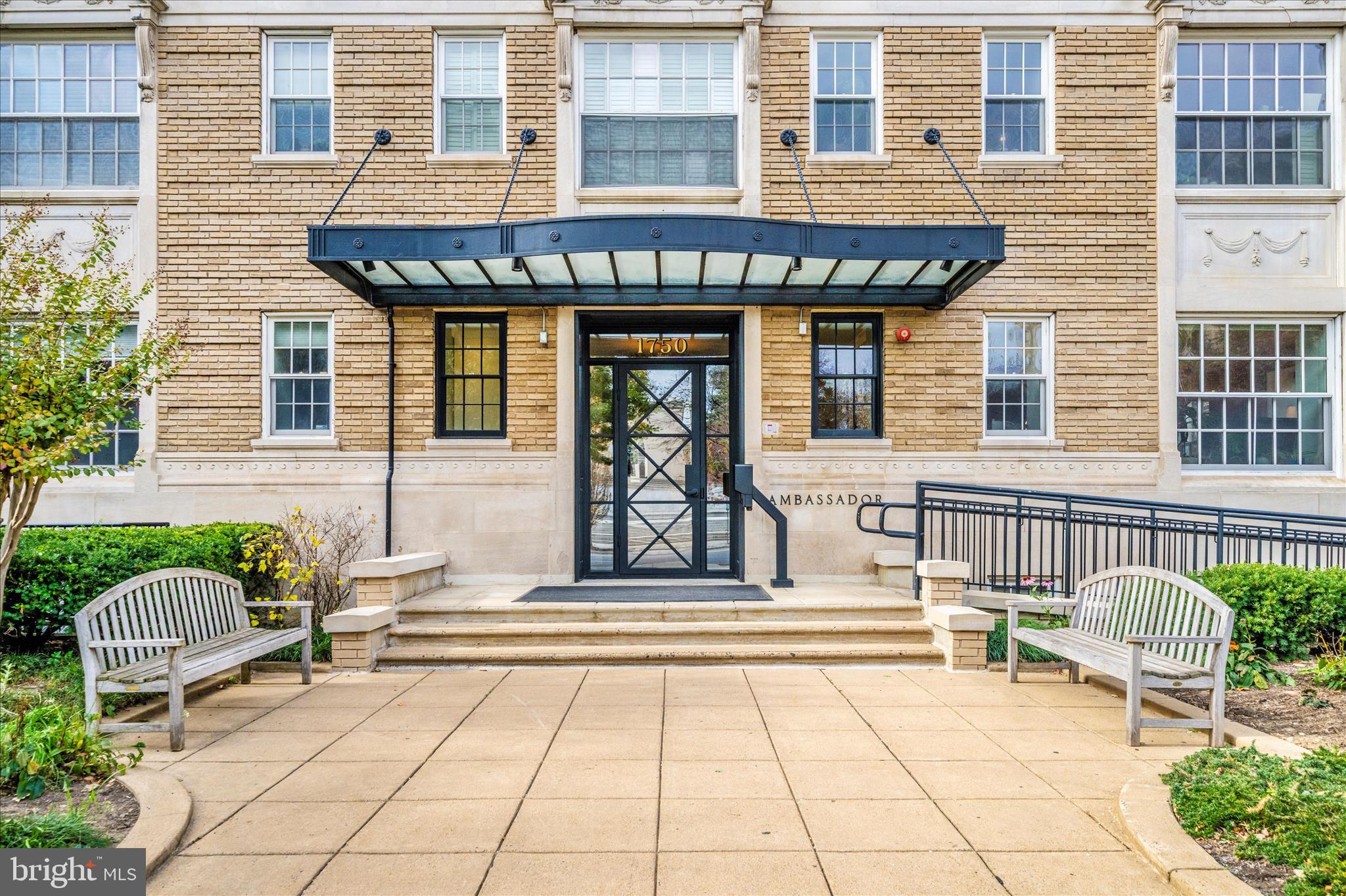 1750 16TH STREET NW 4