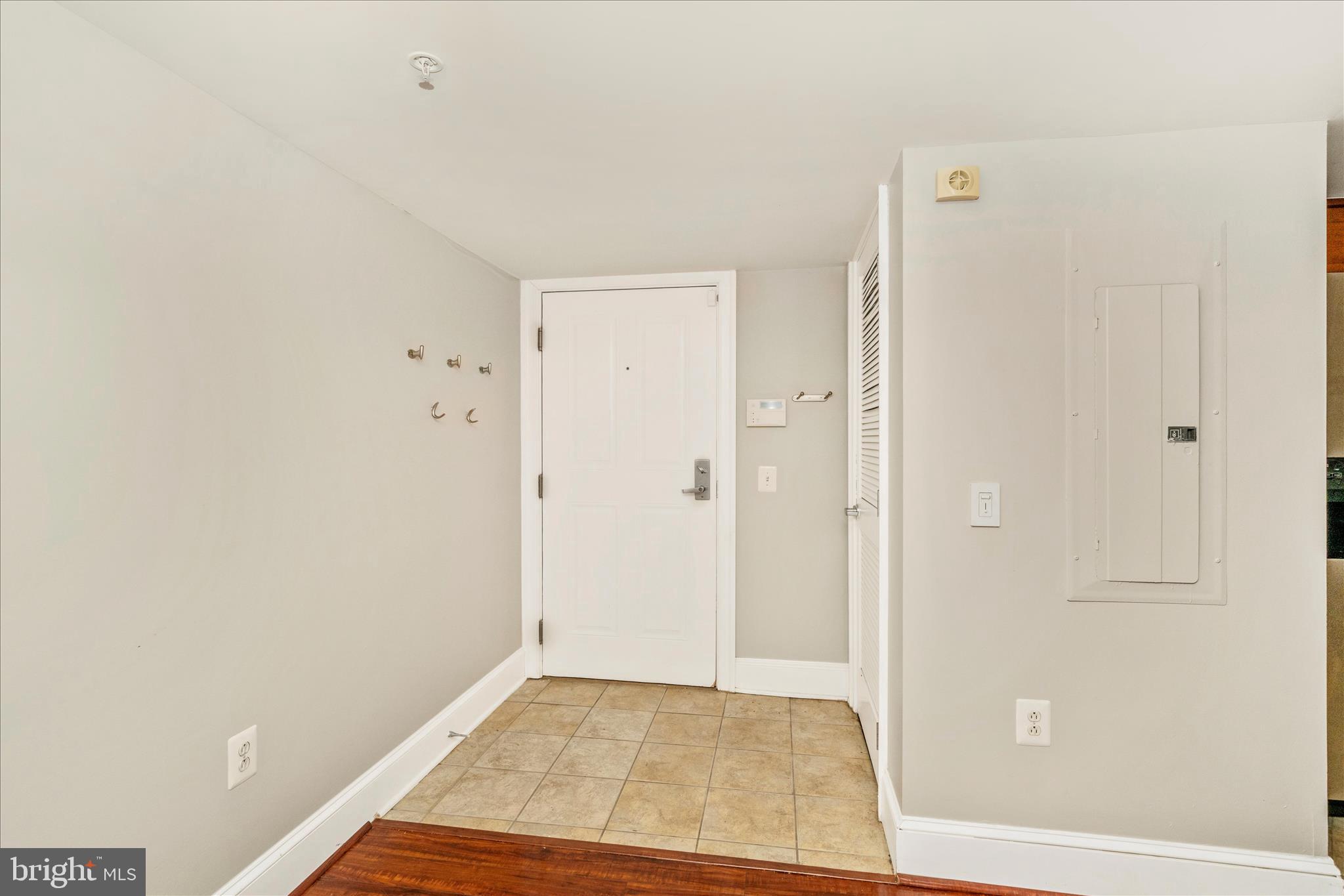 1750 16TH STREET NW 4