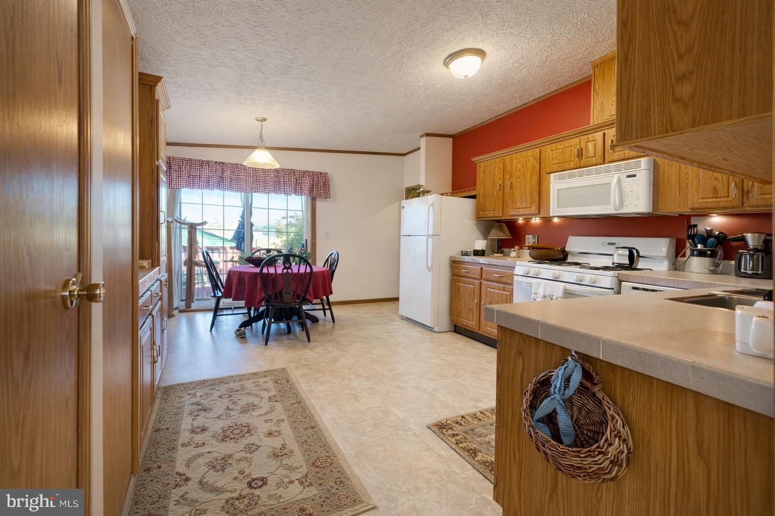 VALLEY VIEW - Residential