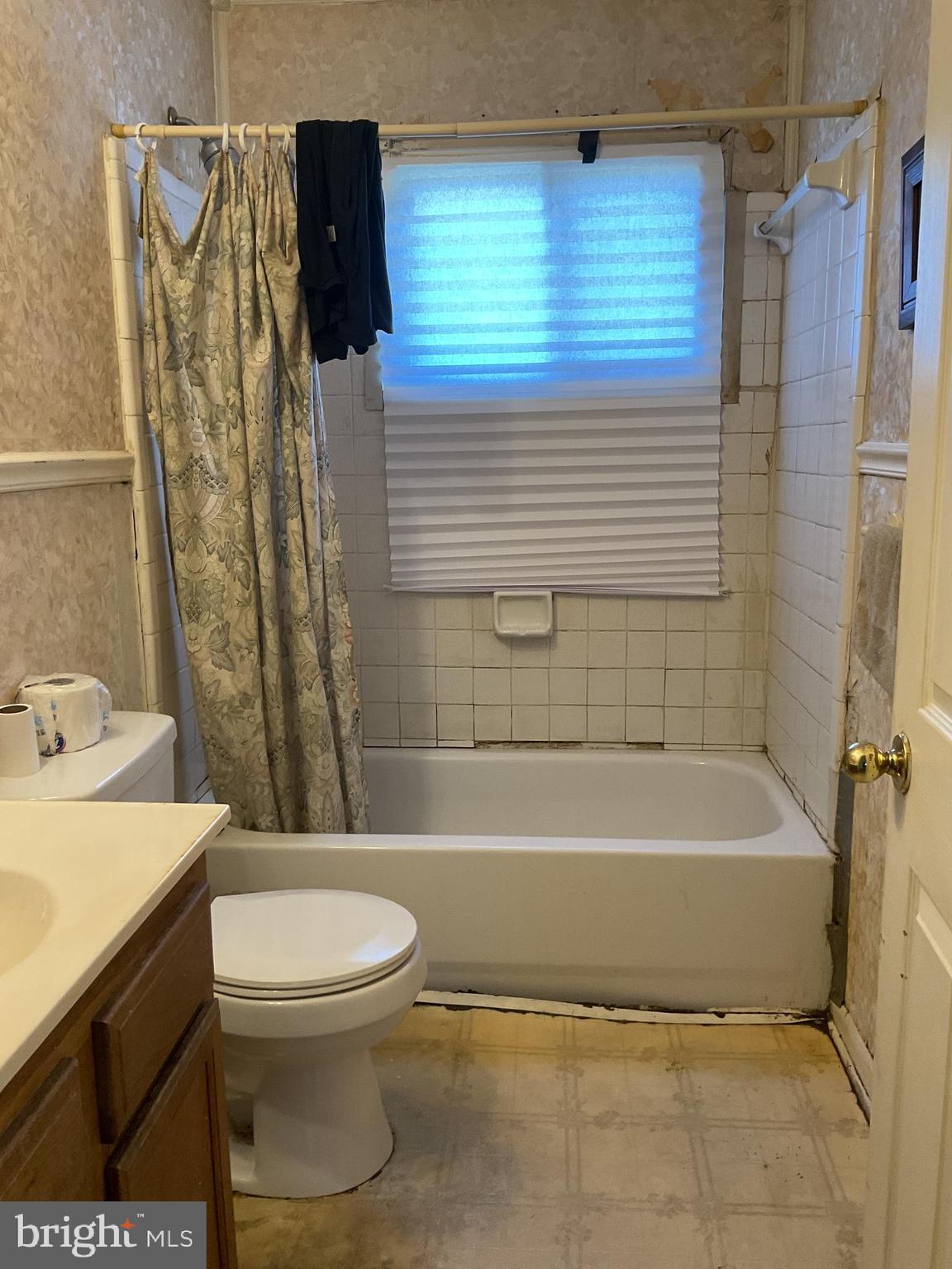 NORTH FORESTVILLE - Residential