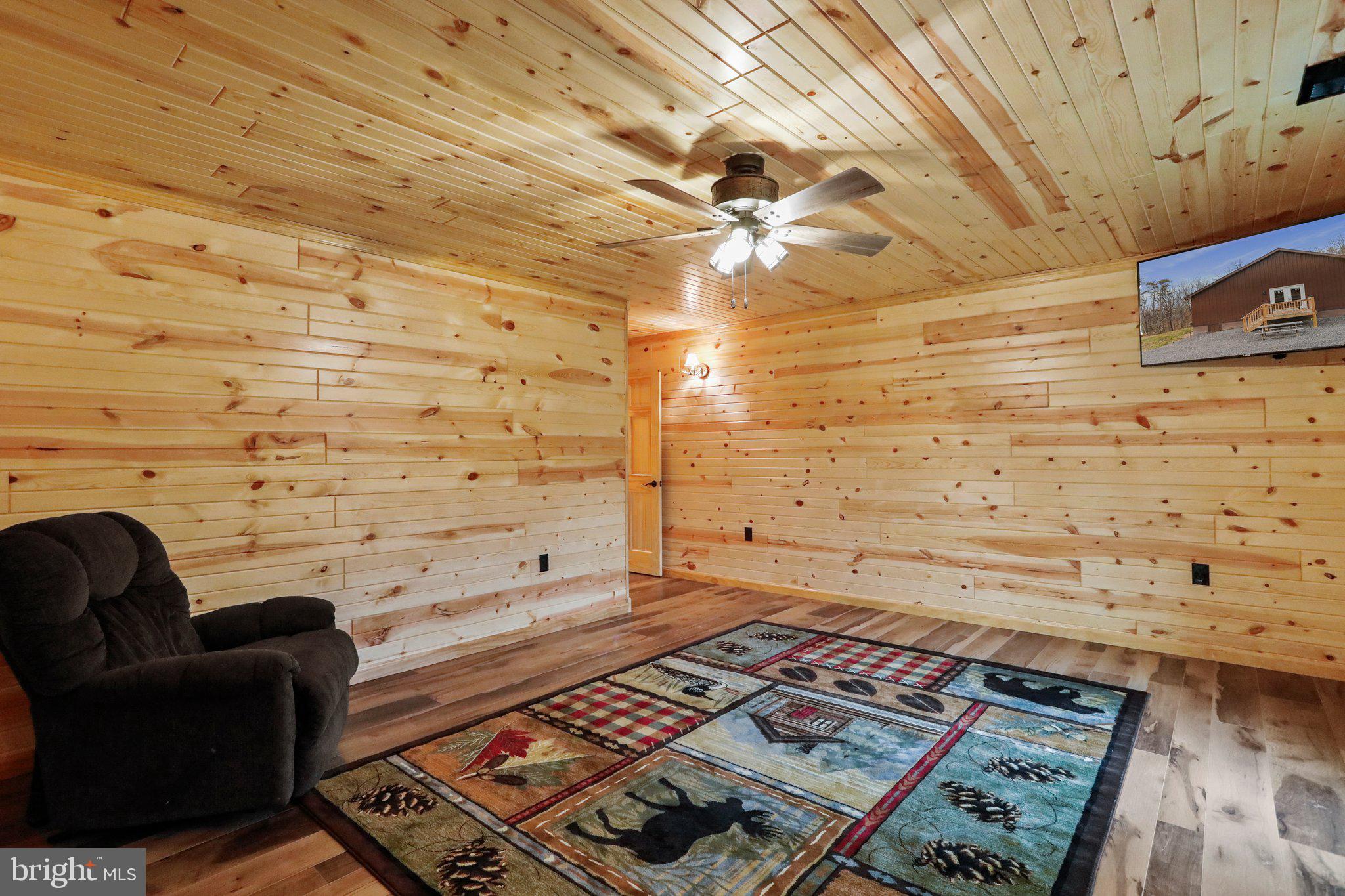 WALNUT RIDGE - Residential