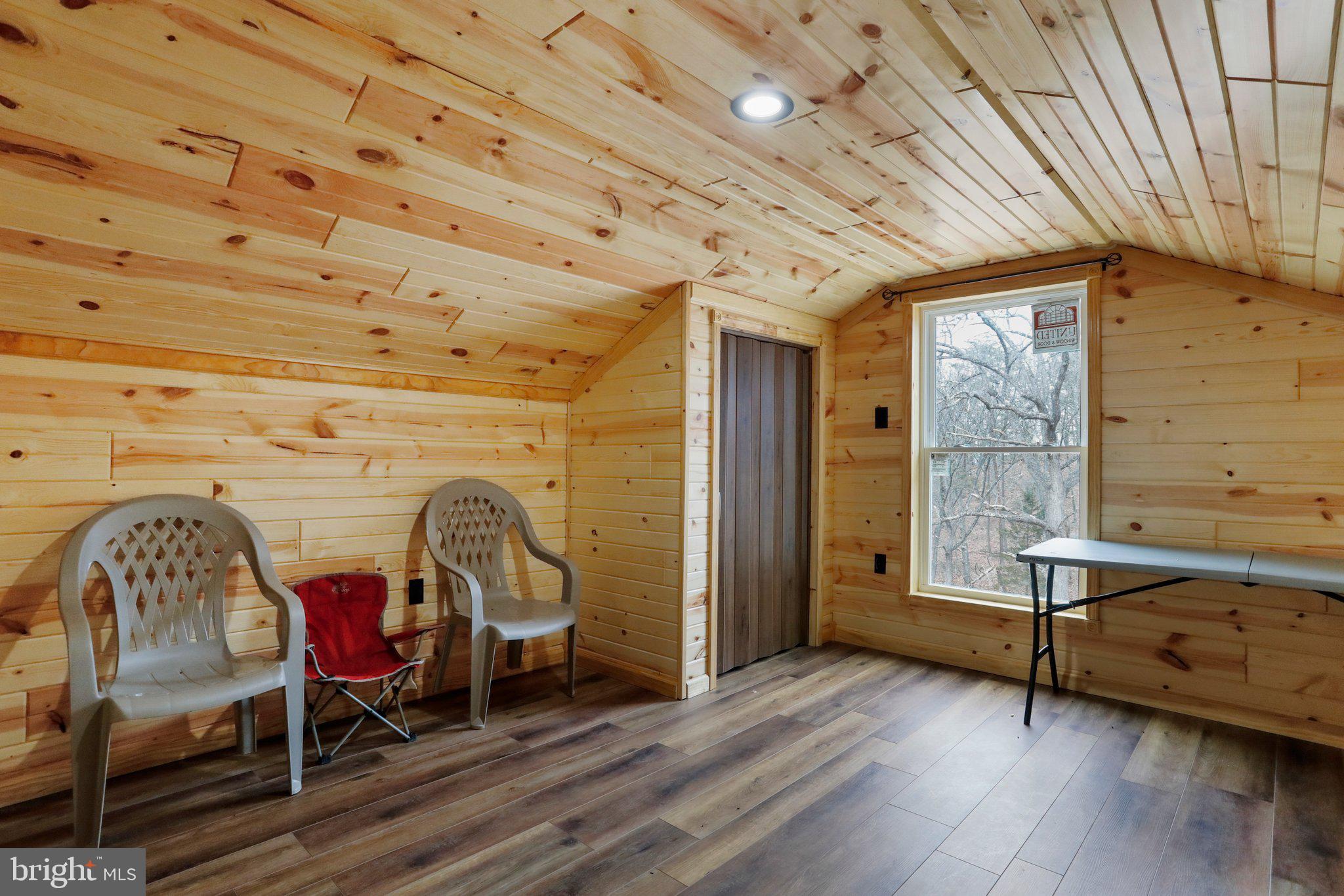 WALNUT RIDGE - Residential