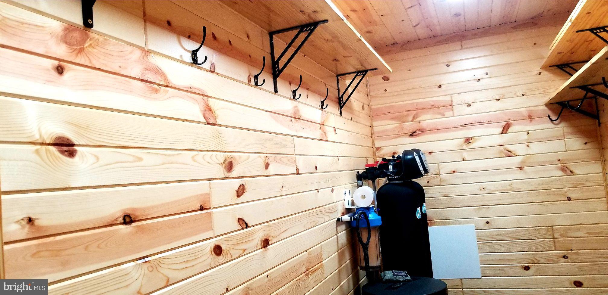 WALNUT RIDGE - Residential