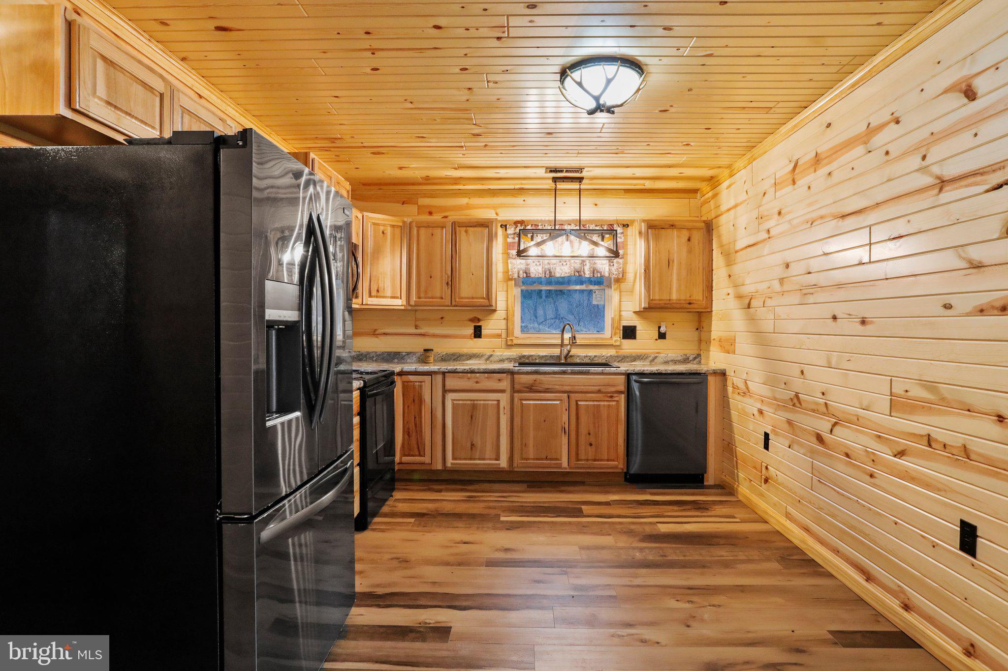 WALNUT RIDGE - Residential