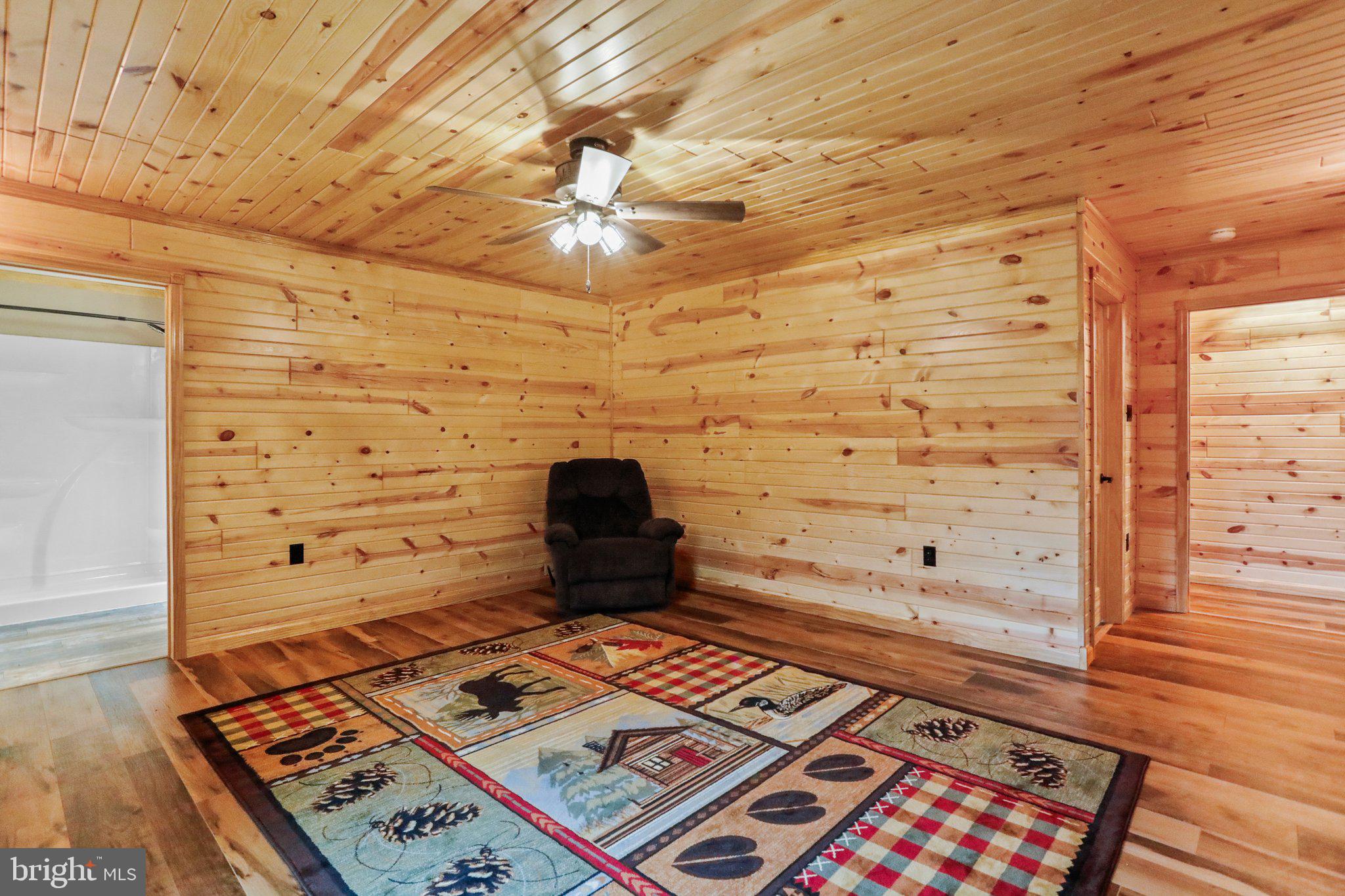 WALNUT RIDGE - Residential