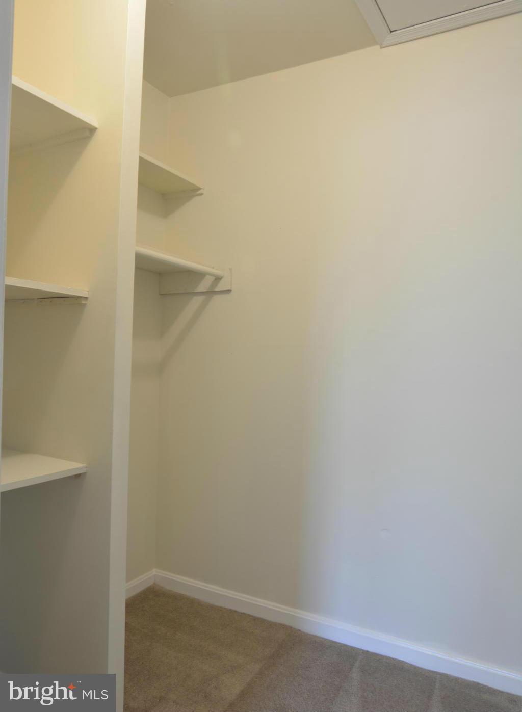 THE HIGHLANDS - Residential