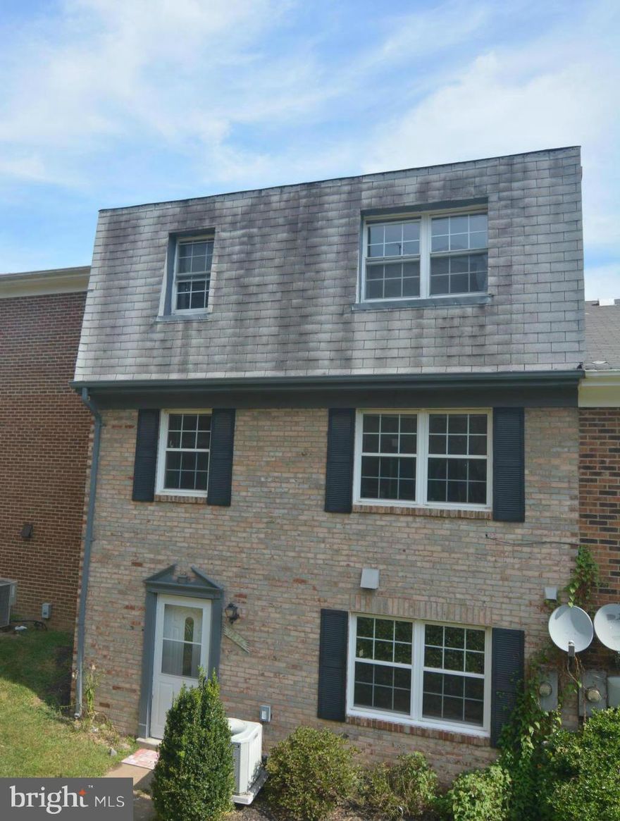 Must see 3-level brick front colonial with 3 bedrooms, 2 baths, newly remodeled, brand new flooring on the main level, new lighting fixtures, new paint. Move in Condition ! Close to shops, restaurants, Fort Belvoir, Fairfax county parkway, bus line, Route 1 and I-95. Why rent when you could own for less every month!