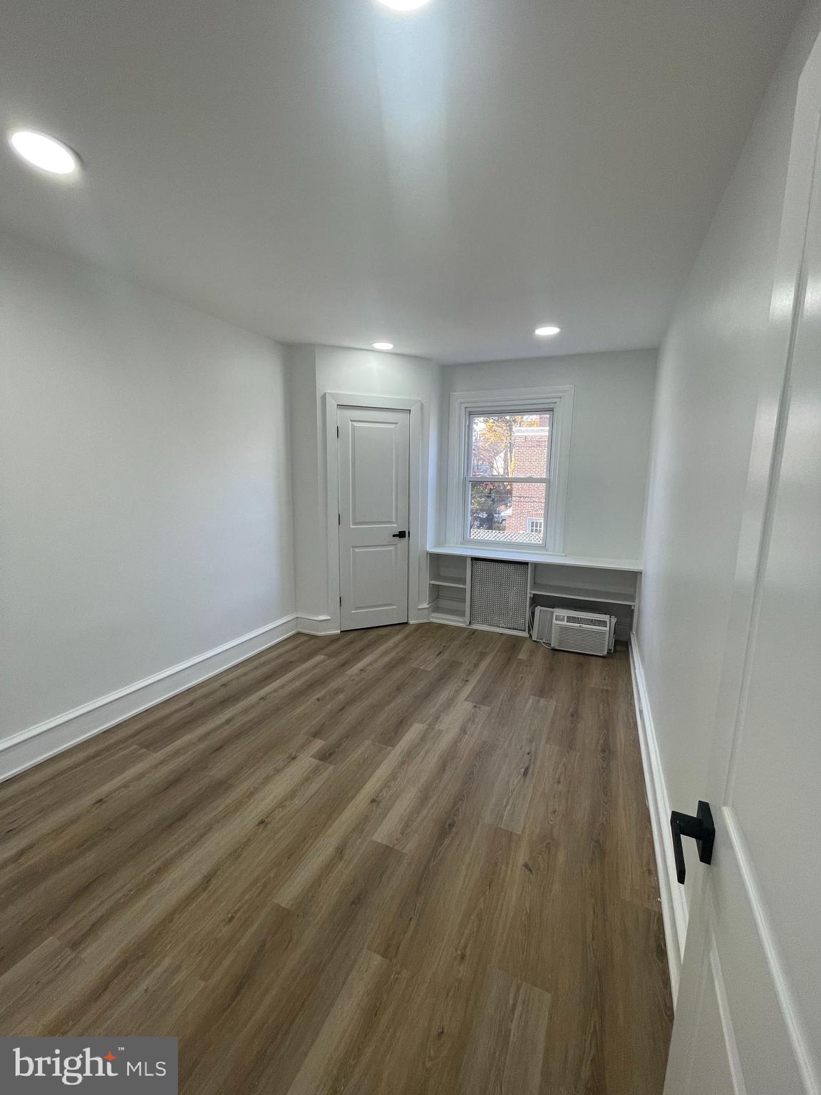 MERION STATION - Residential