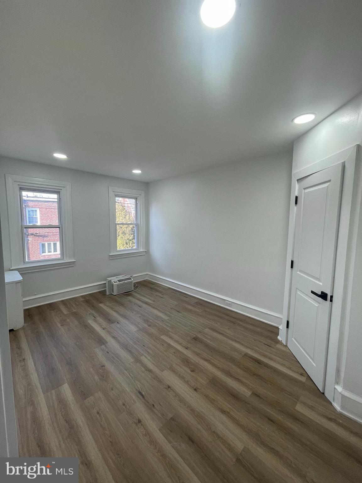 MERION STATION - Residential